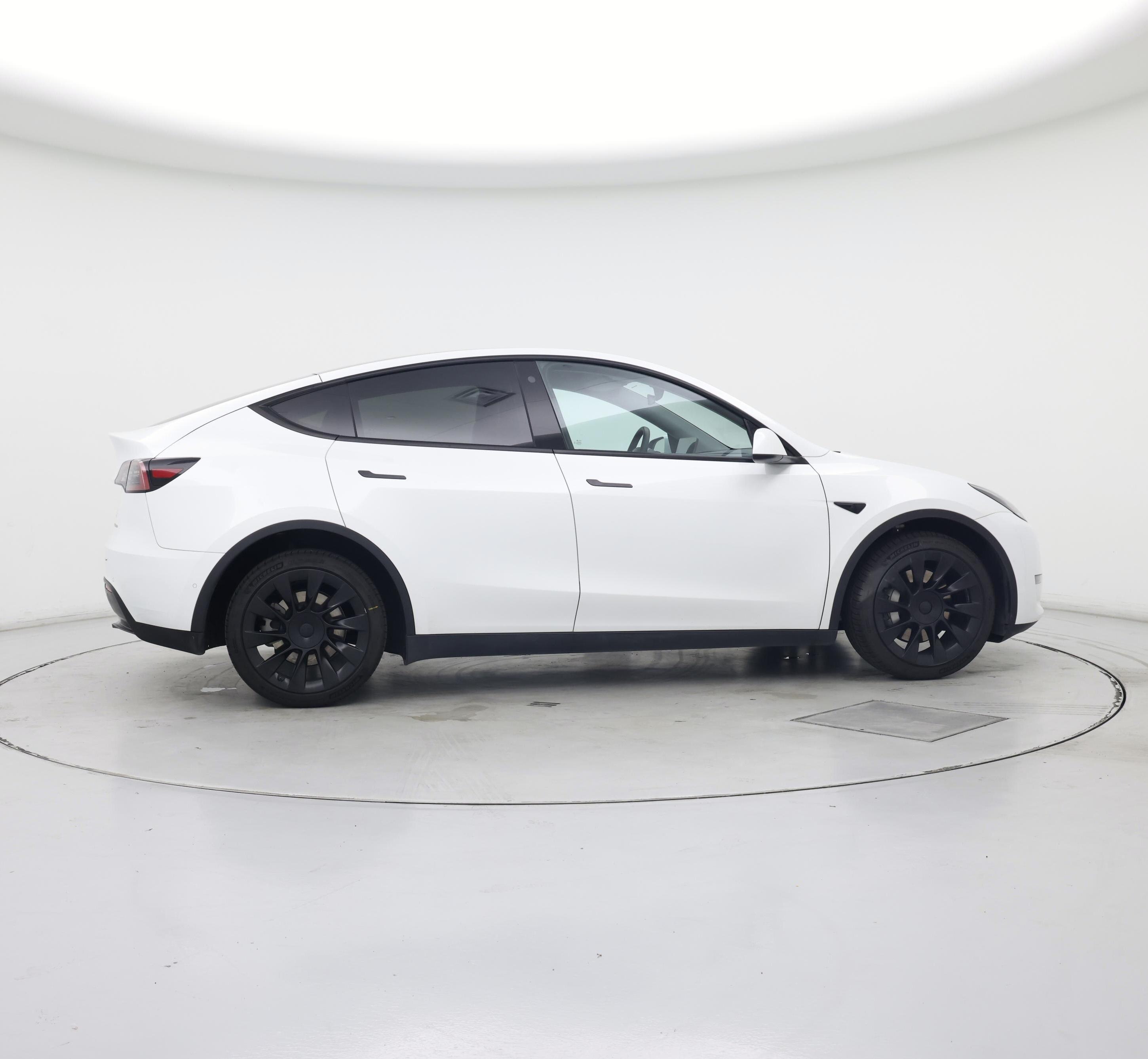 Thumbnail: 2022 Tesla Model Y - 7