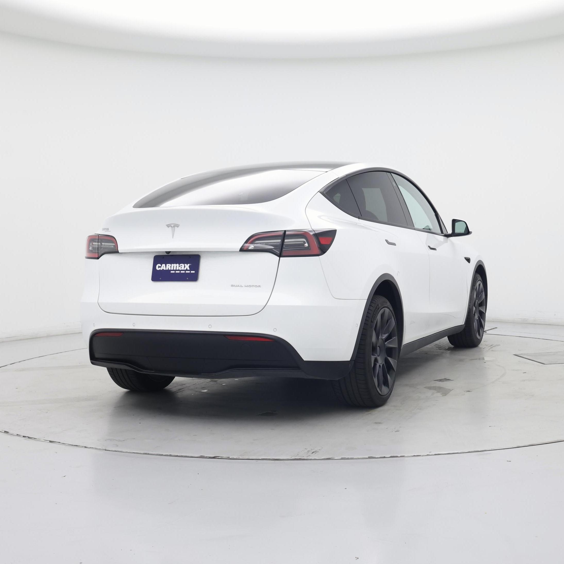 Thumbnail: 2022 Tesla Model Y - 8