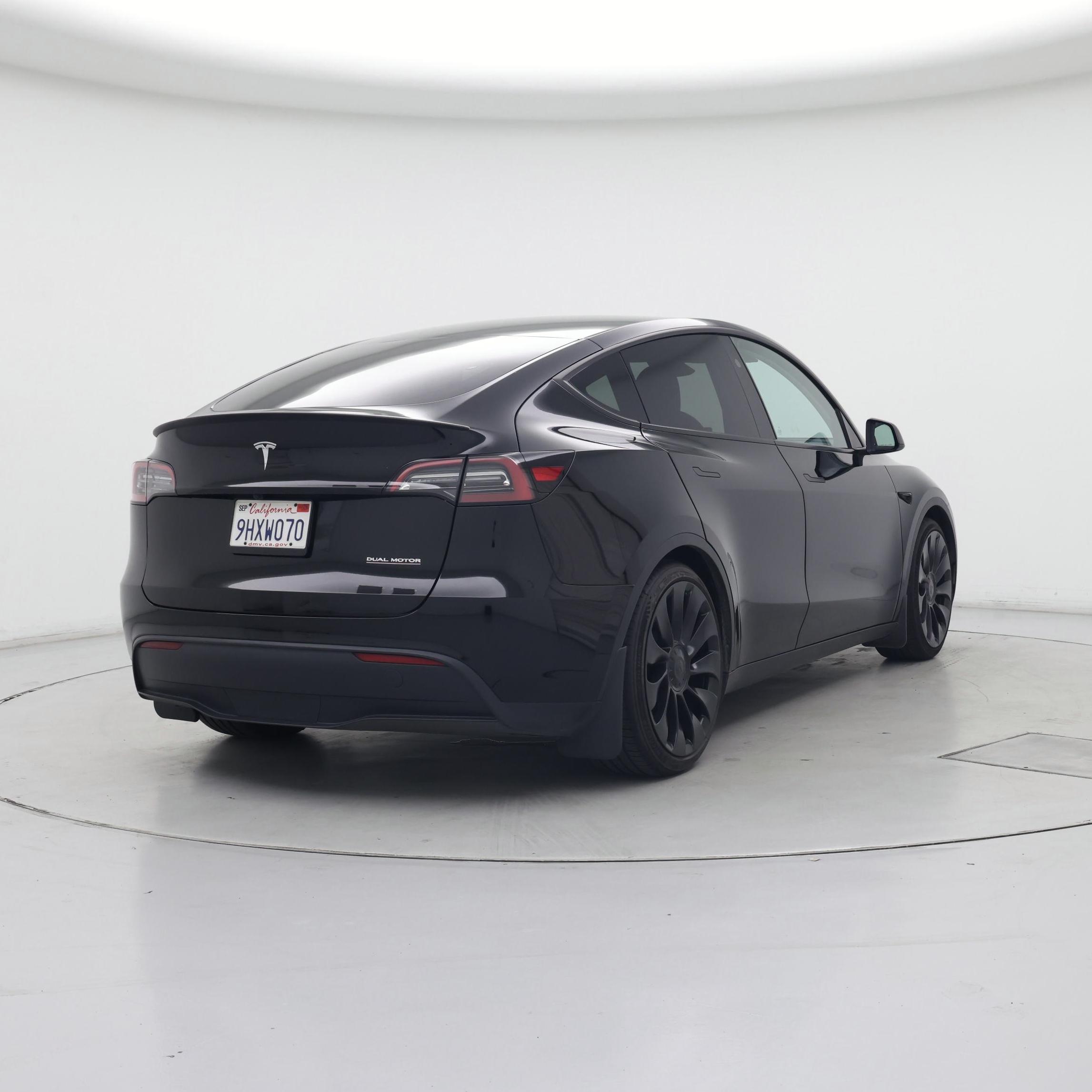 Thumbnail: 2023 Tesla Model Y - 8