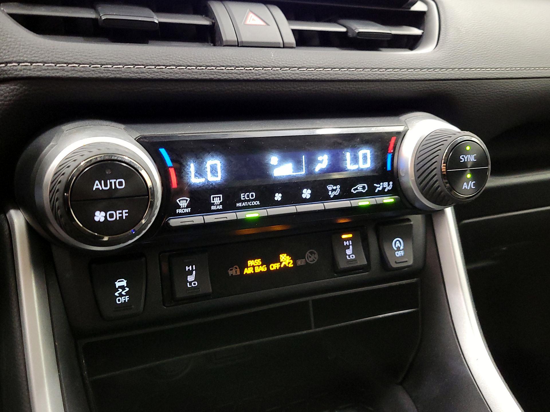 Thumbnail: 2023 Toyota RAV4 - 14