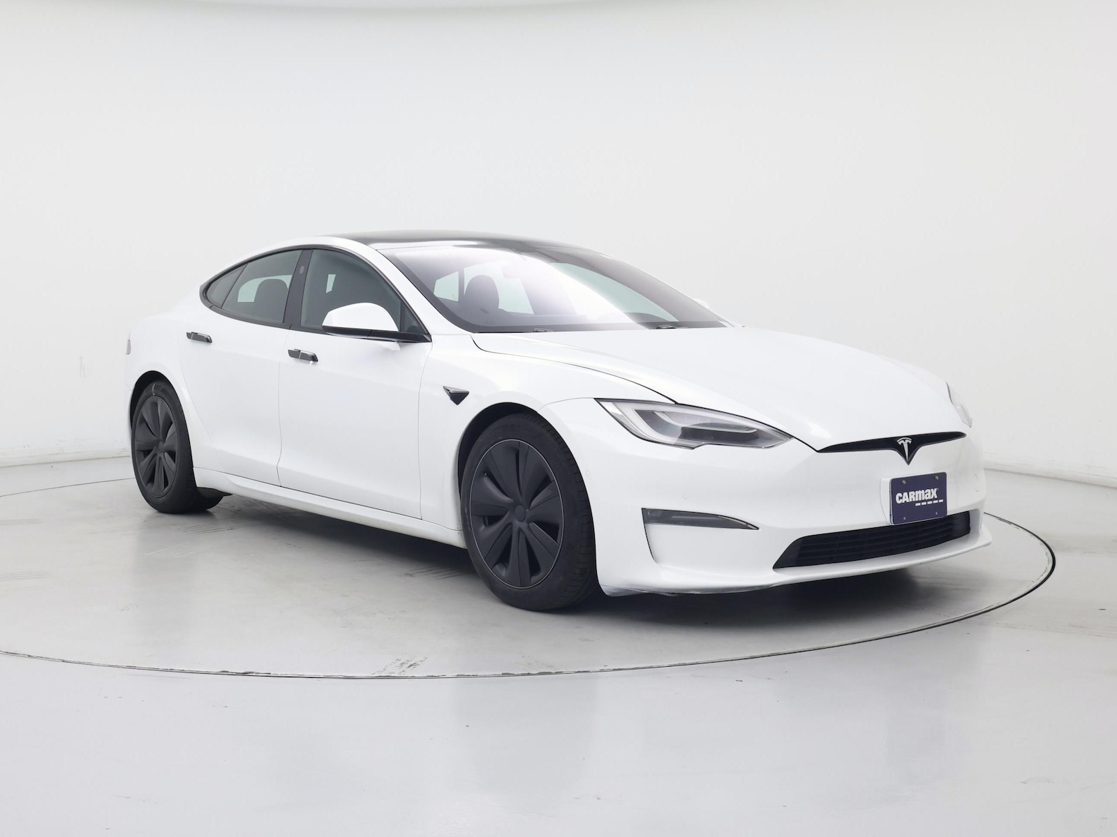 2022 Tesla Model S - Photo 2