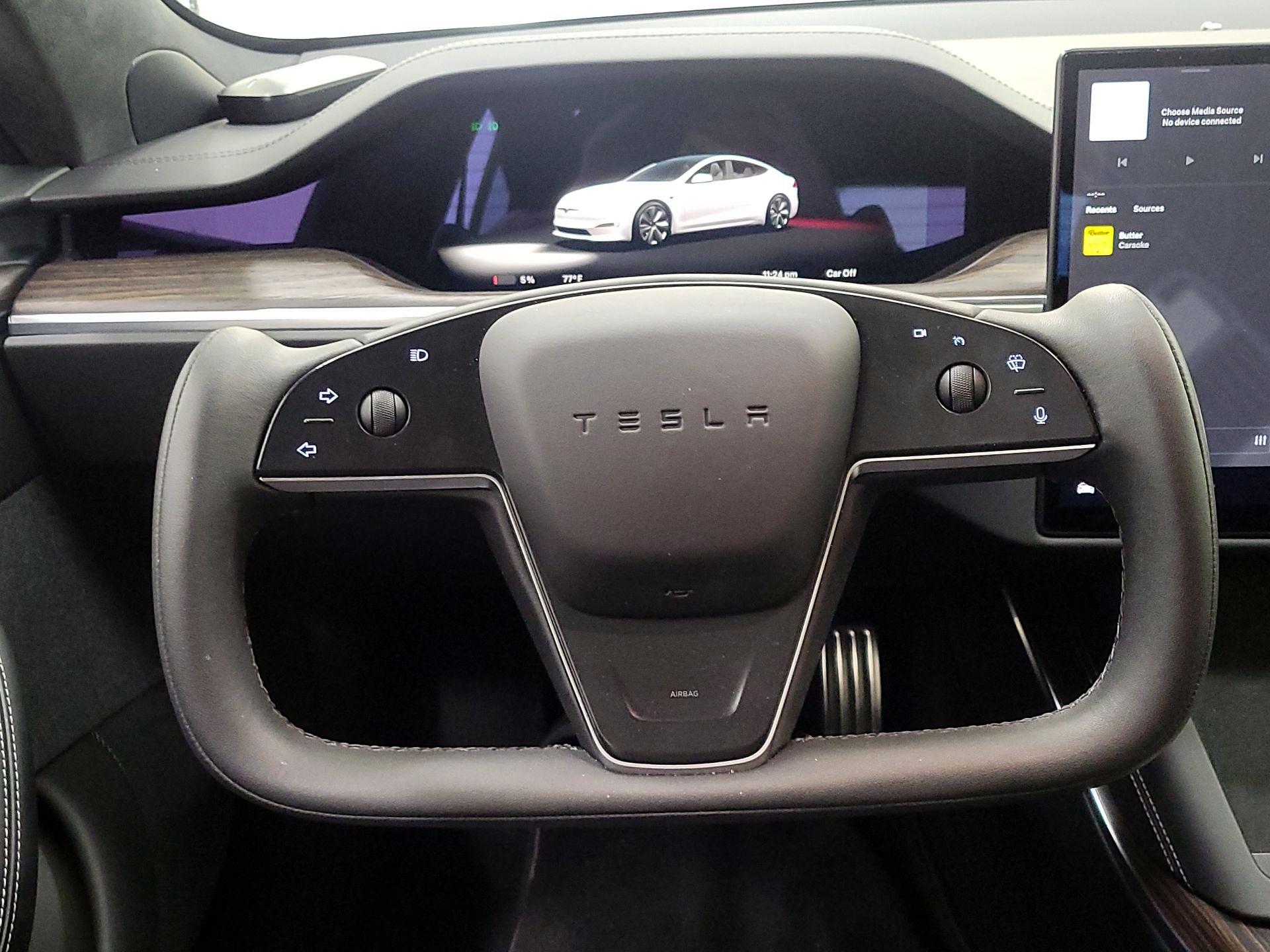 Thumbnail: 2022 Tesla Model S - 10