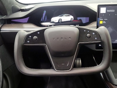 Steering Wheel & Instrument Cluster (On)