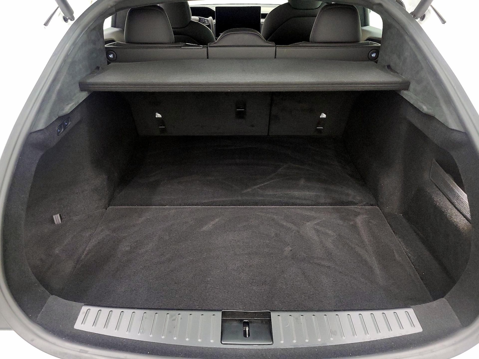 2022 Tesla Model S - Photo 20