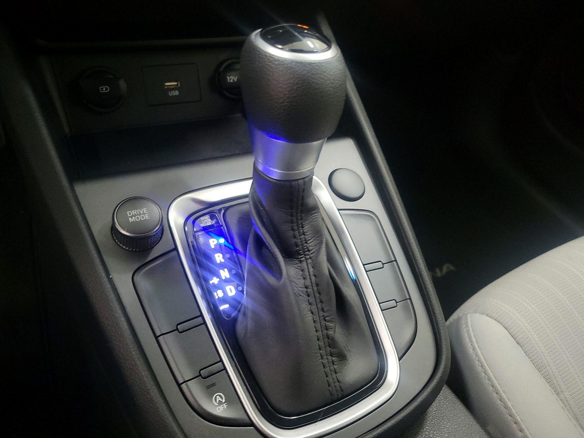 Thumbnail: 2022 Hyundai Kona - 17