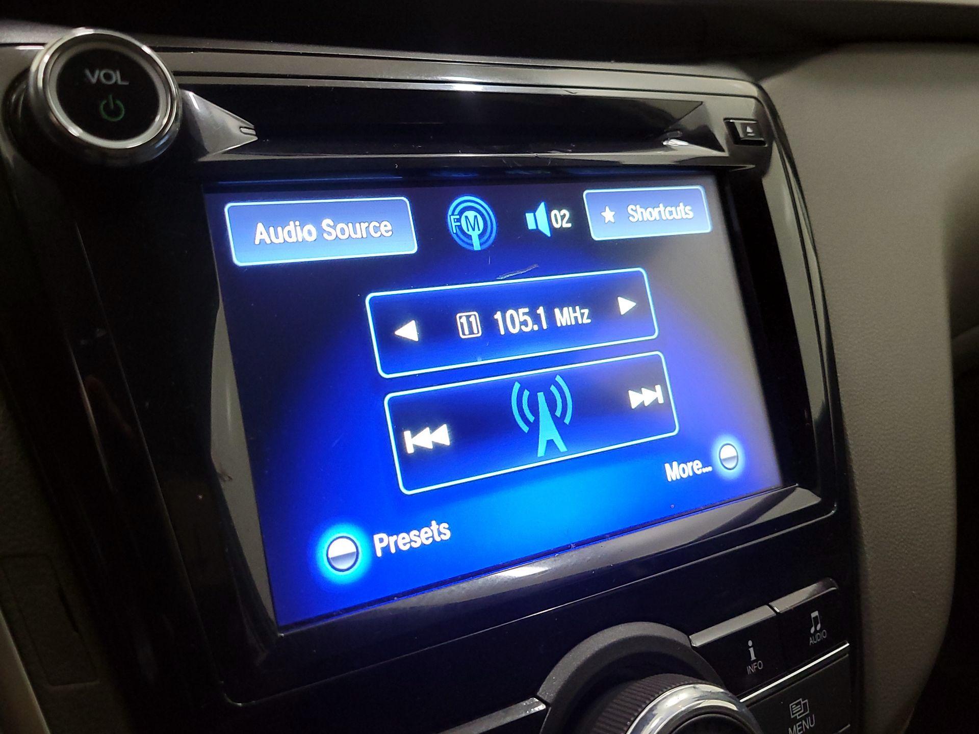 Thumbnail: 2016 Honda Odyssey - 15