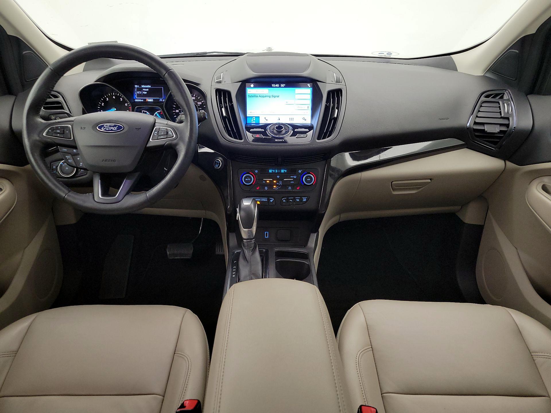 Thumbnail: 2019 Ford Escape - 9