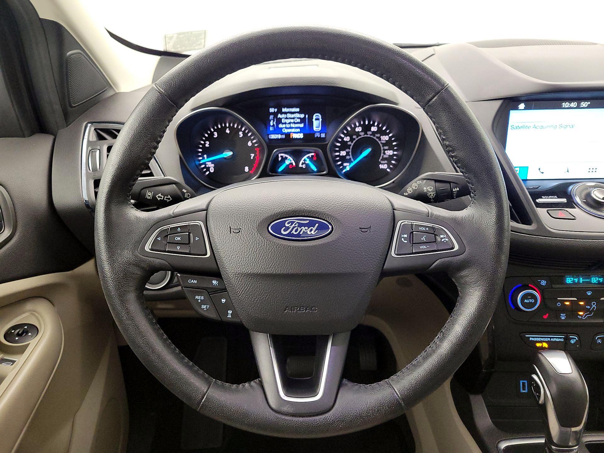 Thumbnail: 2019 Ford Escape - 10