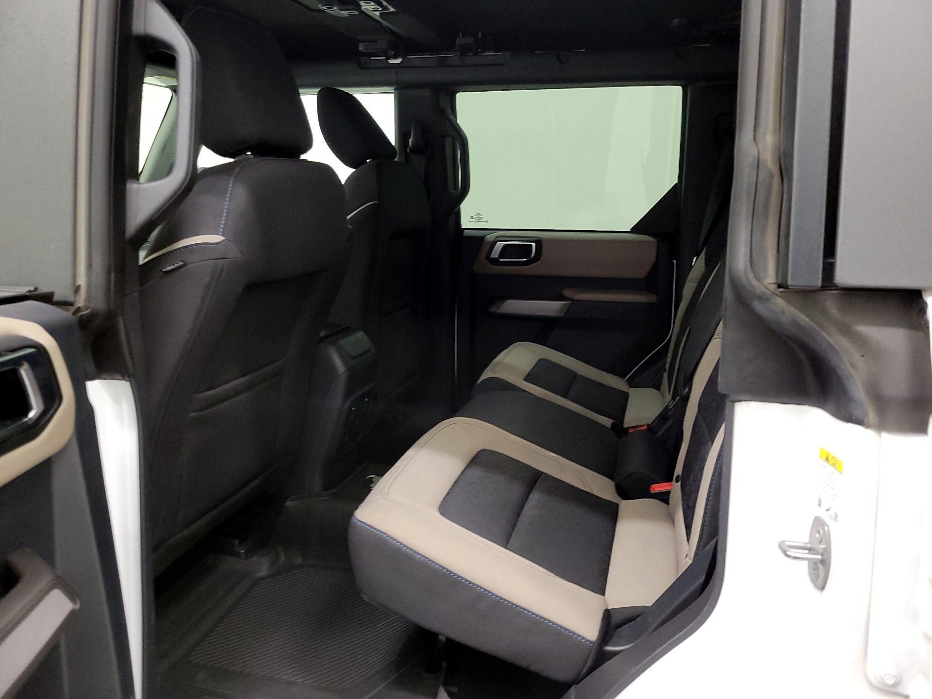 Thumbnail: 2022 Ford Bronco - 20