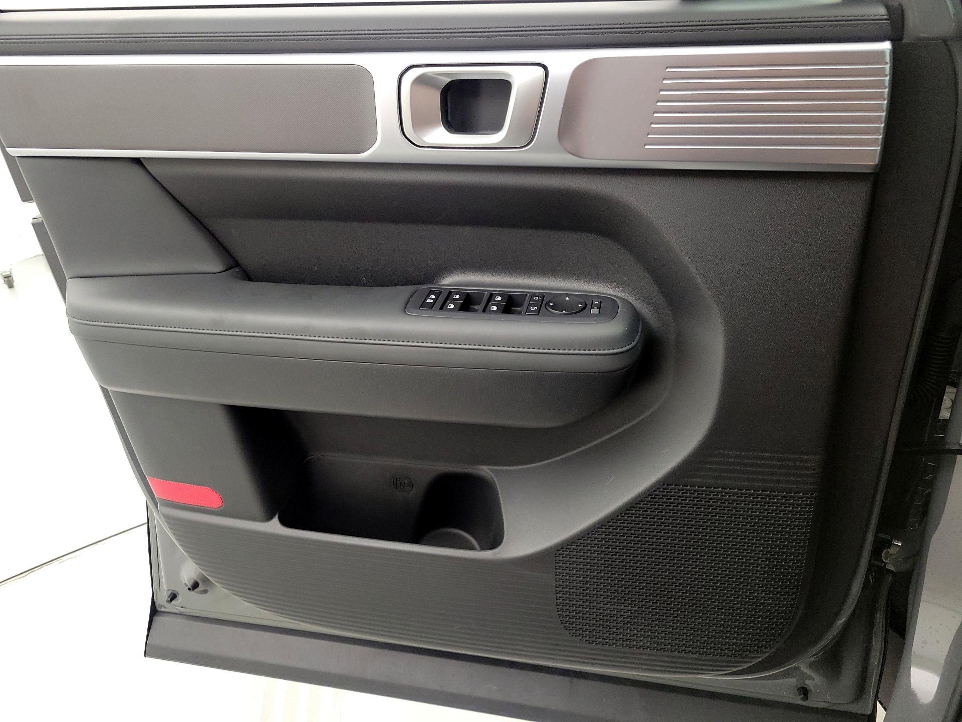 Thumbnail: 2025 Hyundai Santa Fe - 12