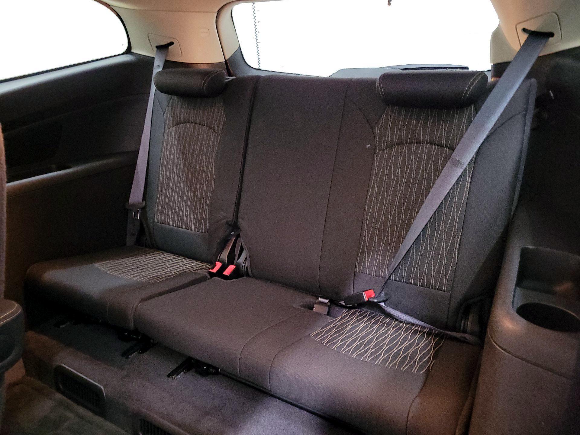 Thumbnail: 2014 Chevrolet Traverse - 20