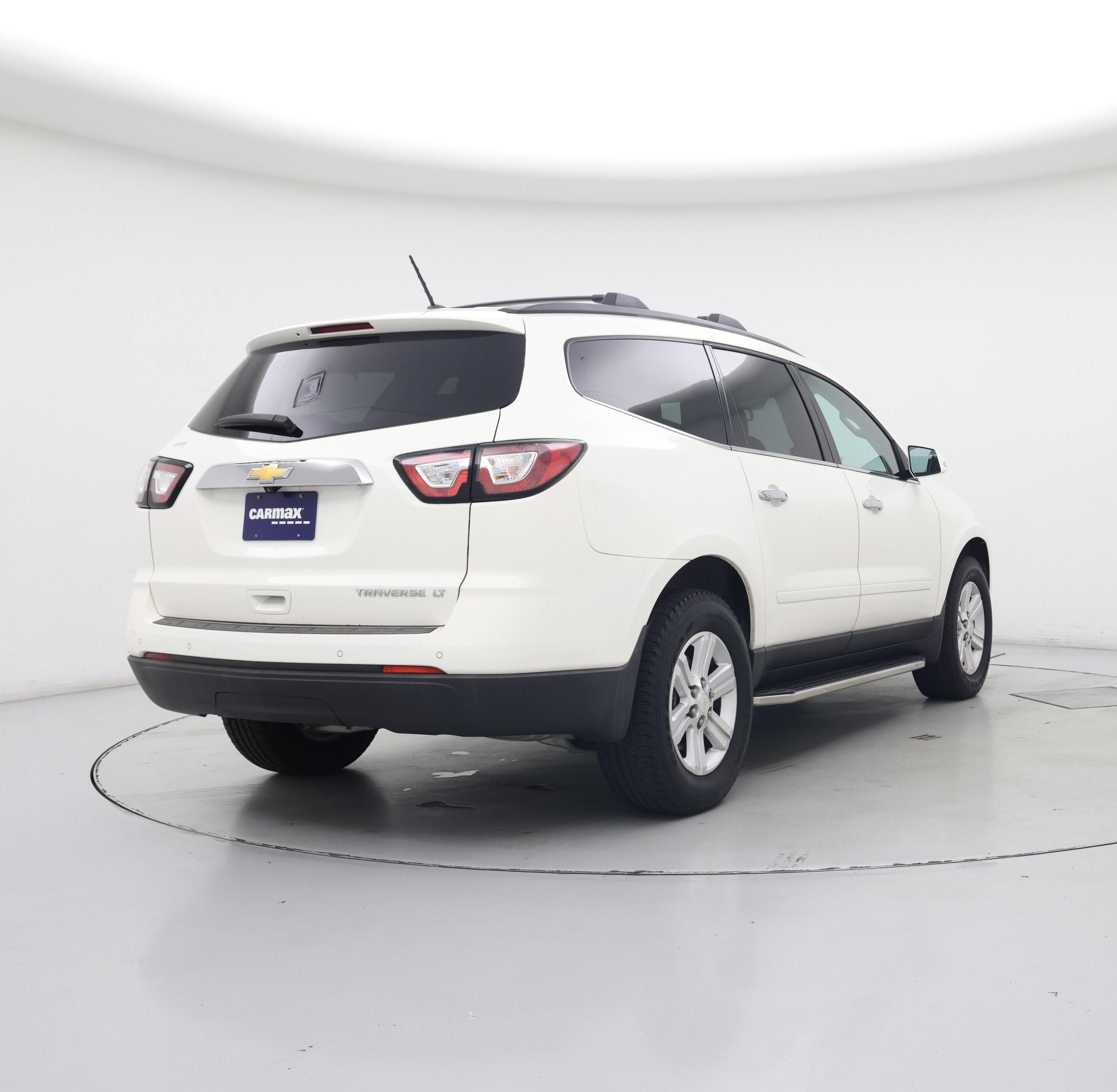 Thumbnail: 2014 Chevrolet Traverse - 8