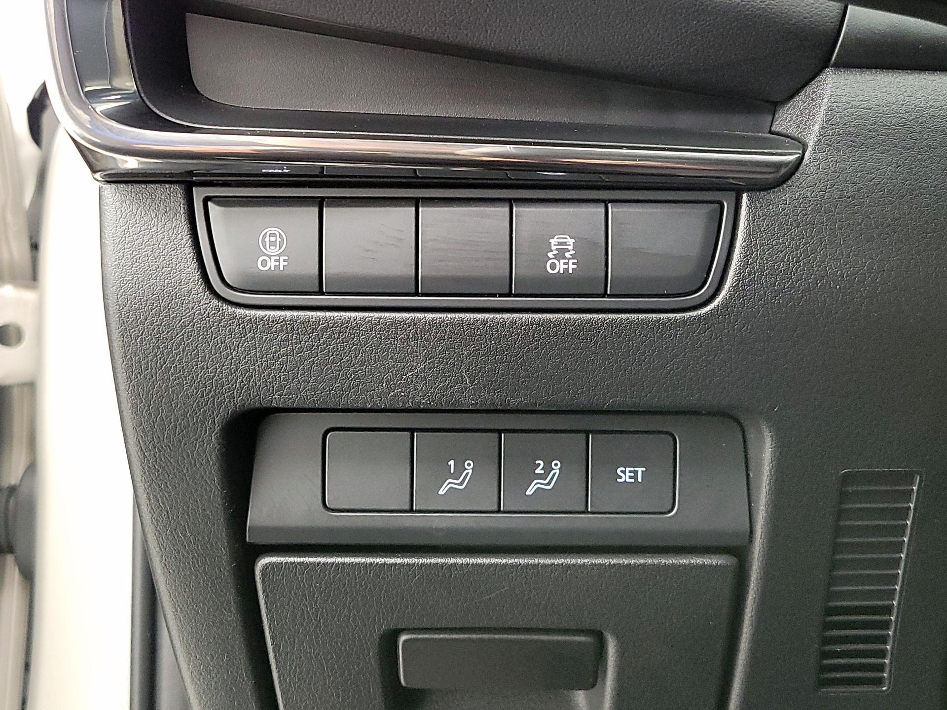 Thumbnail: 2023 Mazda Mazda3 - 13