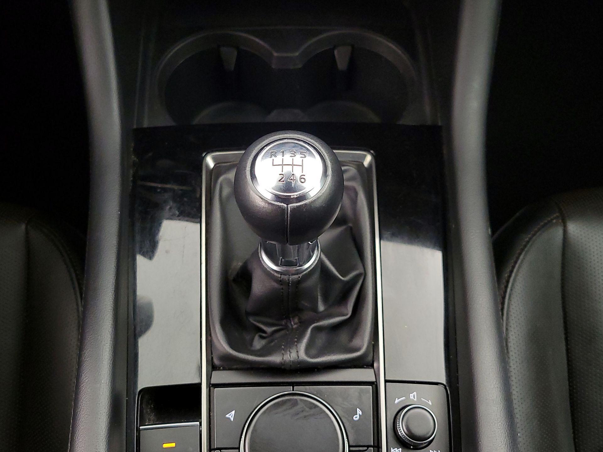 Thumbnail: 2023 Mazda Mazda3 - 17