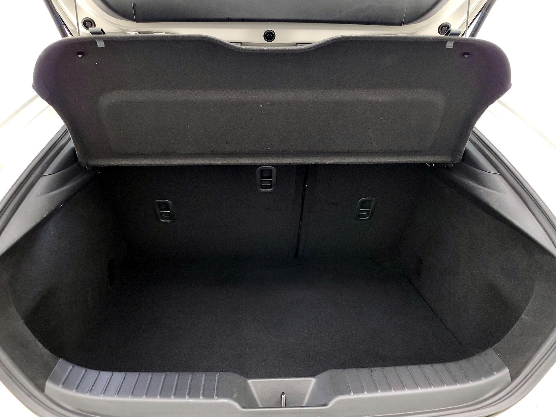 Thumbnail: 2023 Mazda Mazda3 - 20