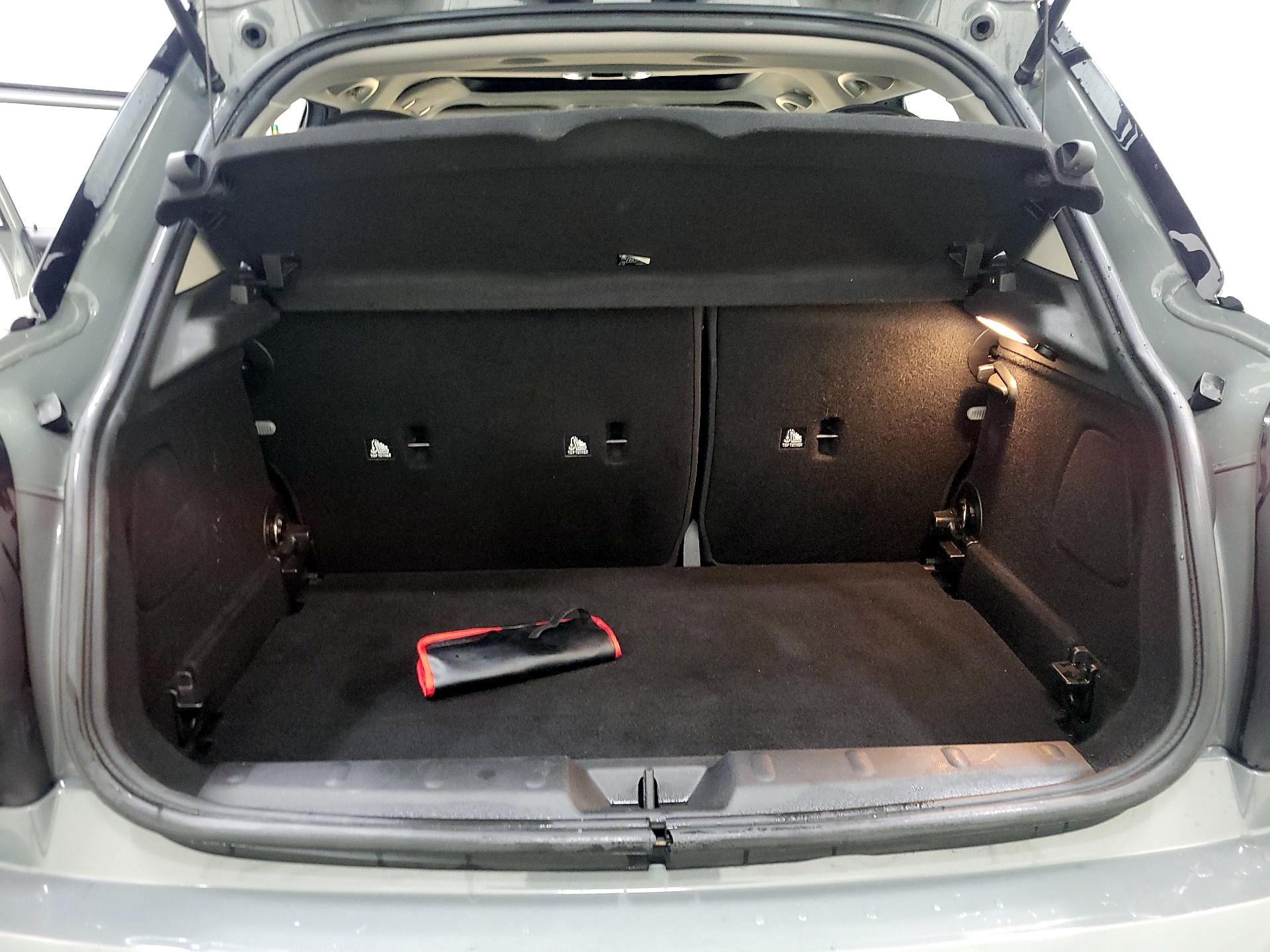 Thumbnail: 2018 MINI Cooper Hardtop - 20