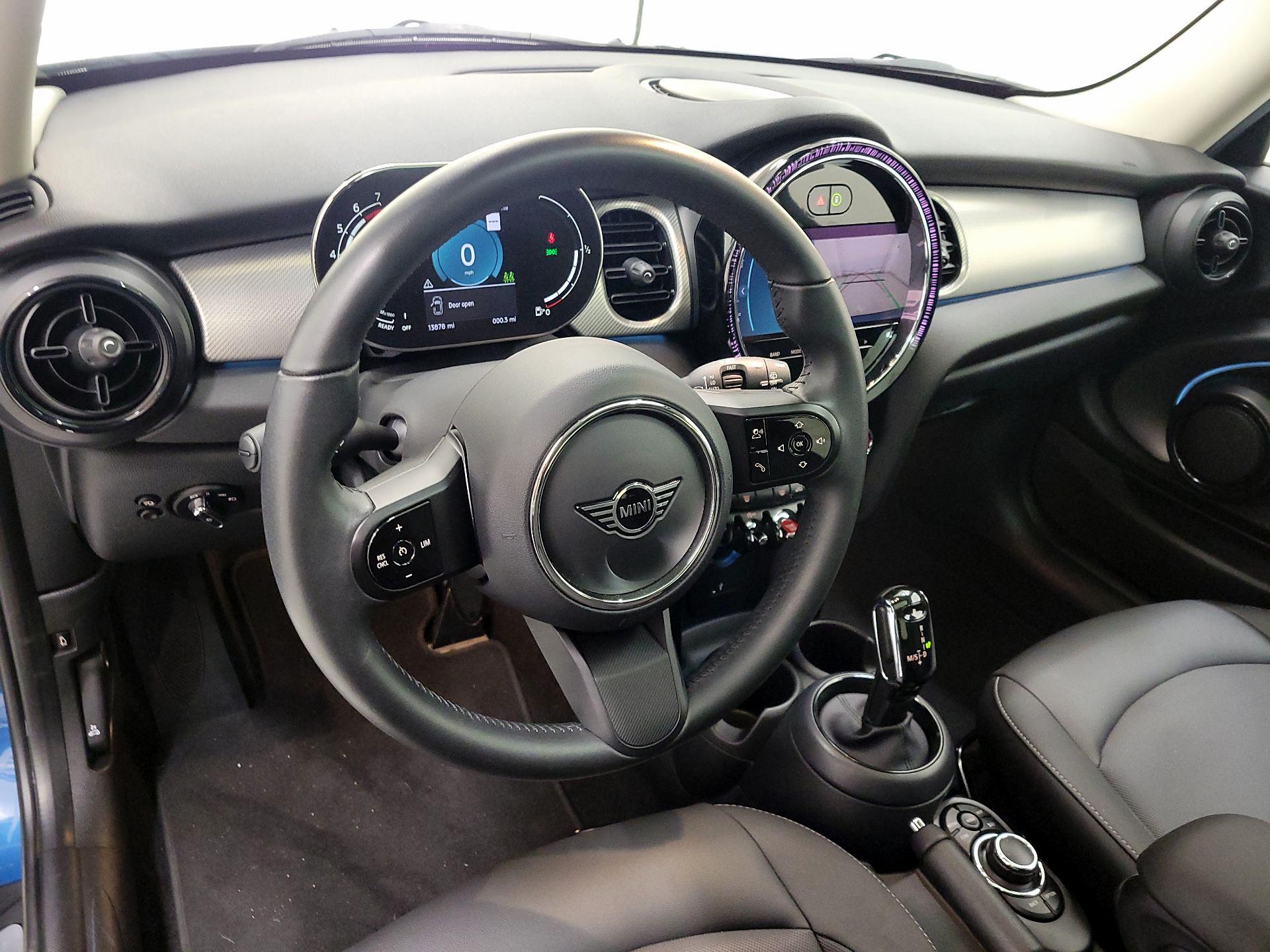 Thumbnail: 2023 MINI Cooper Hardtop - 9