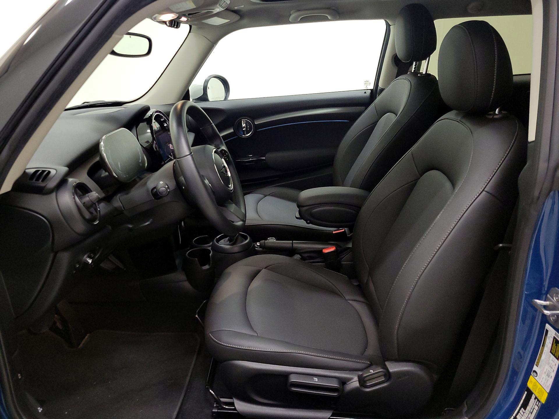 Thumbnail: 2023 MINI Cooper Hardtop - 11