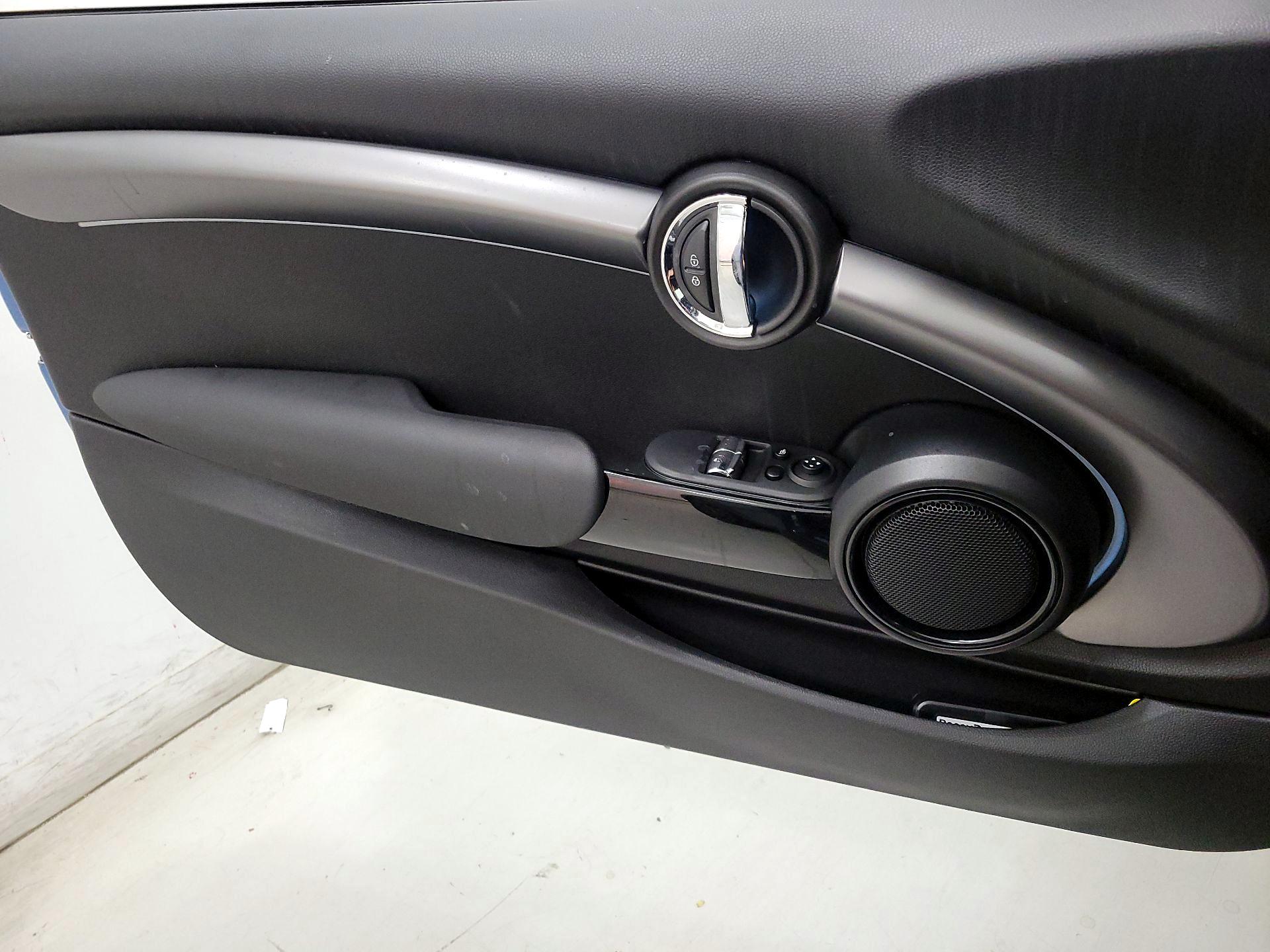 Thumbnail: 2023 MINI Cooper Hardtop - 12