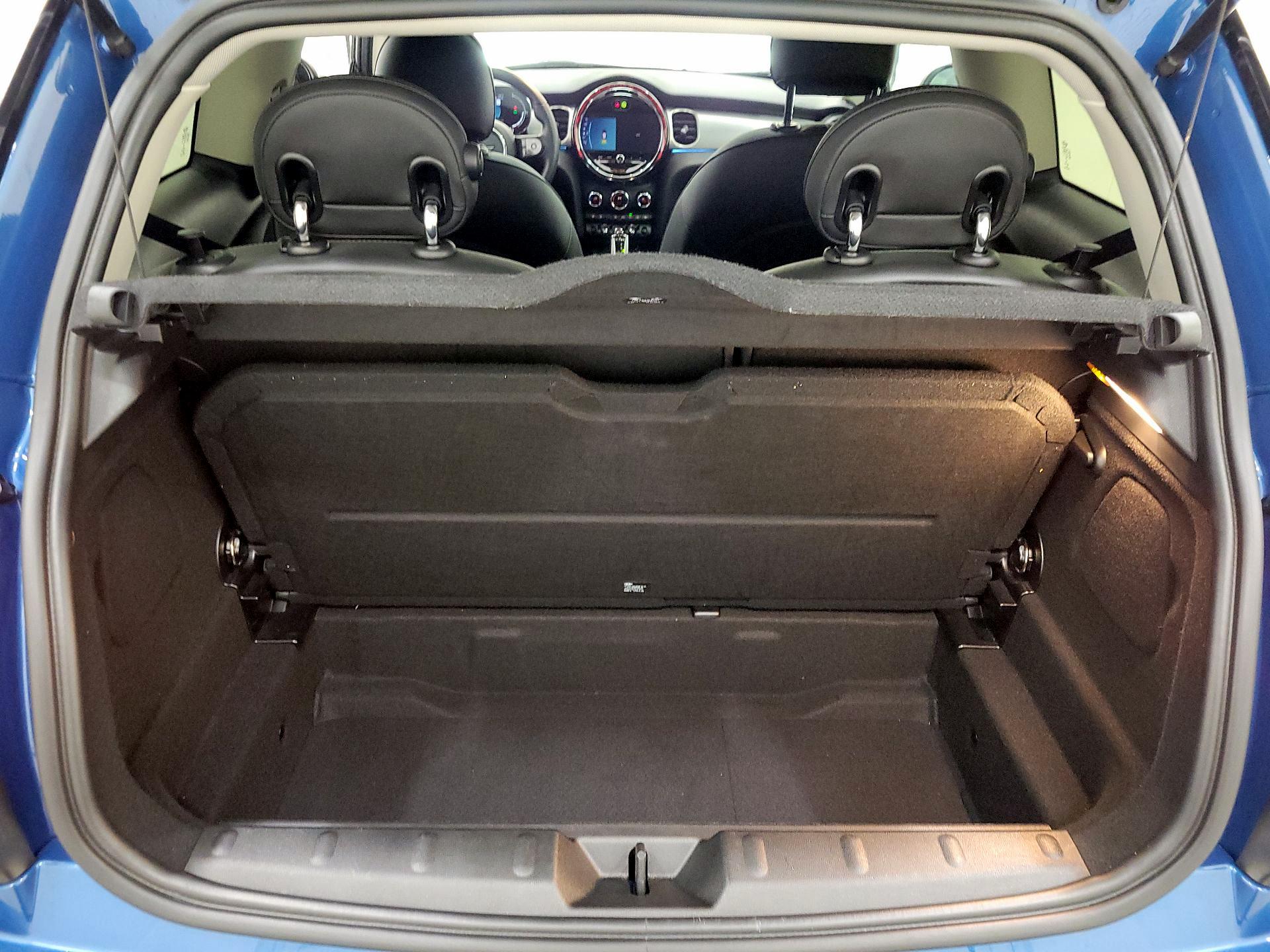 Thumbnail: 2023 MINI Cooper Hardtop - 20