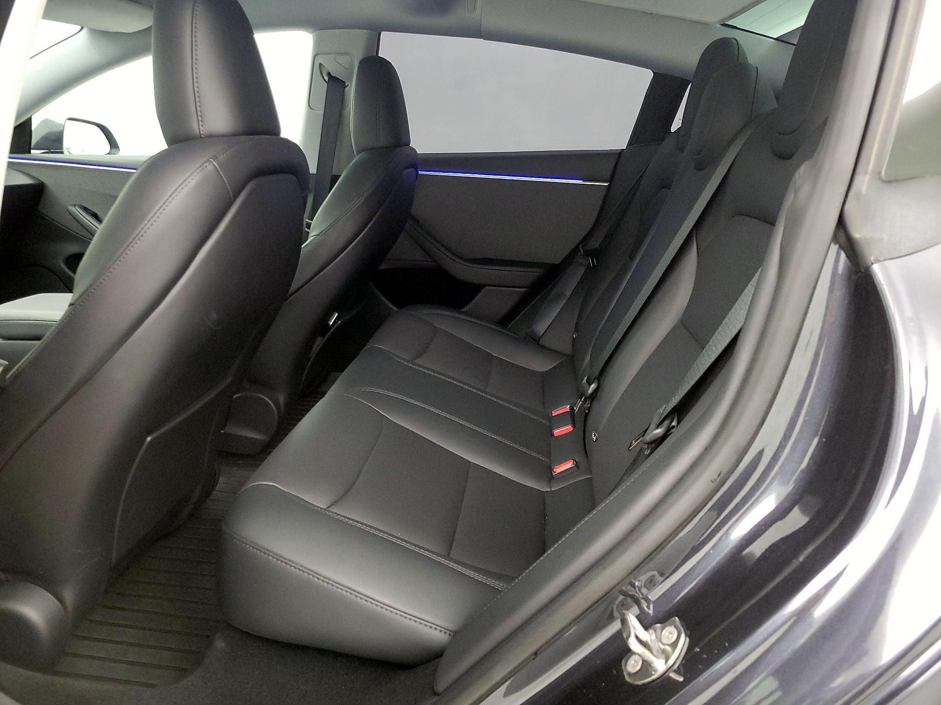 Thumbnail: 2024 Tesla Model 3 - 20