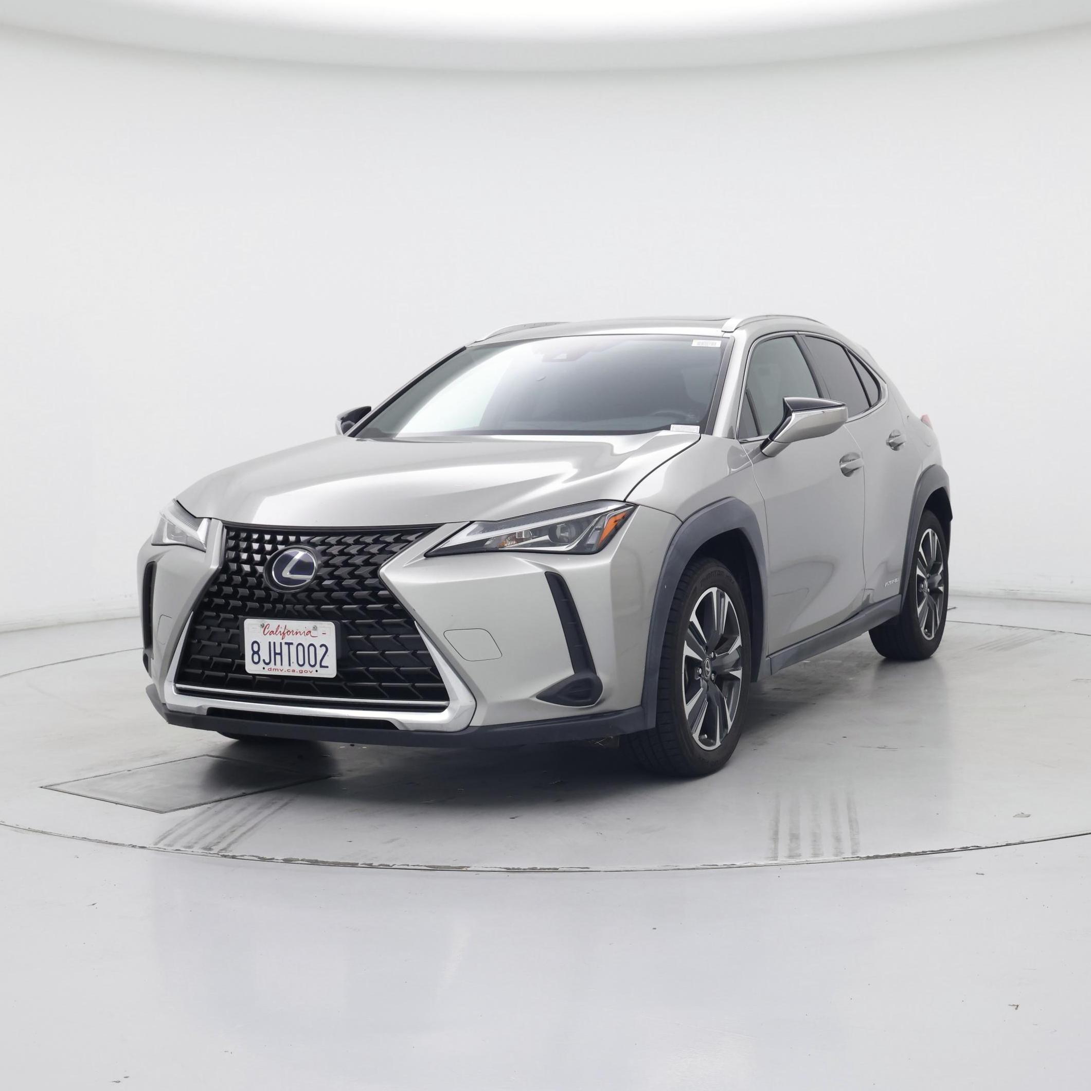Thumbnail: 2019 Lexus UX - 4