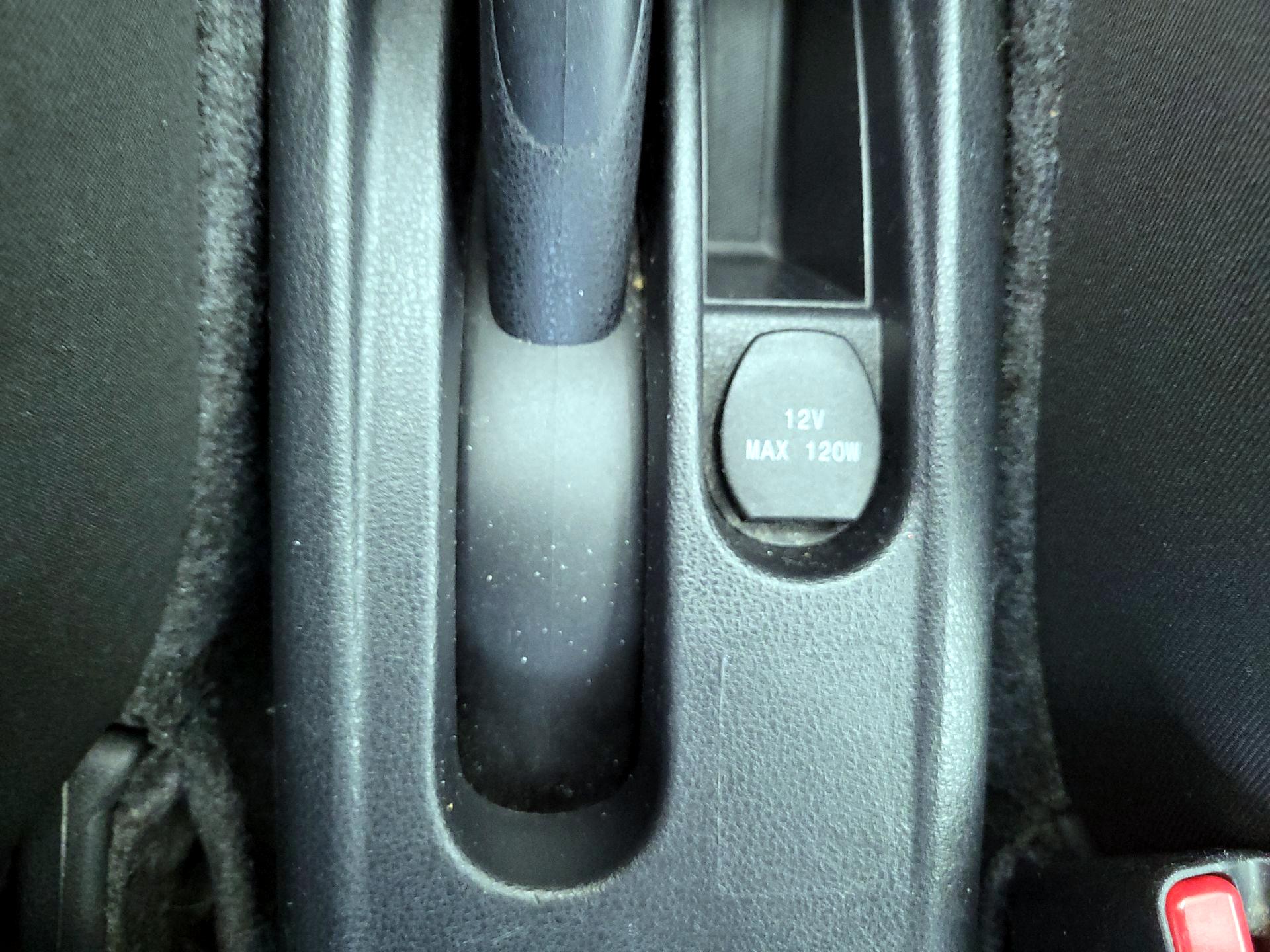 Thumbnail: 2016 Nissan Versa - 17