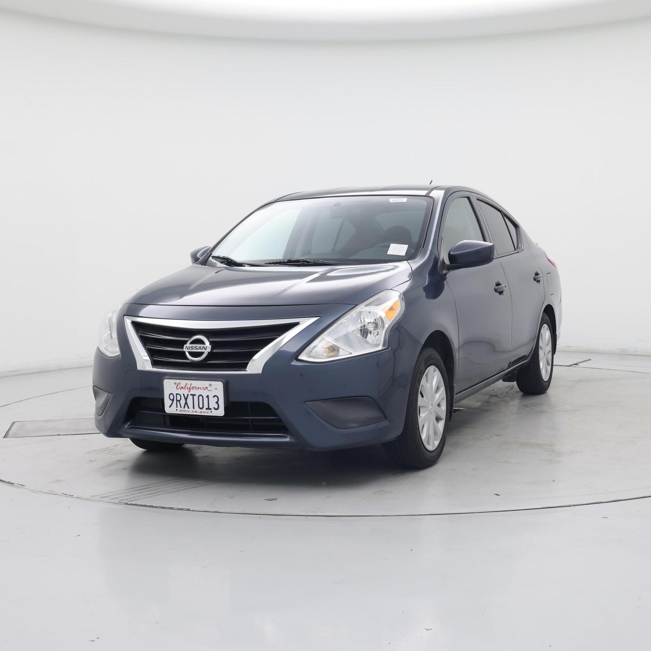 Thumbnail: 2016 Nissan Versa - 4