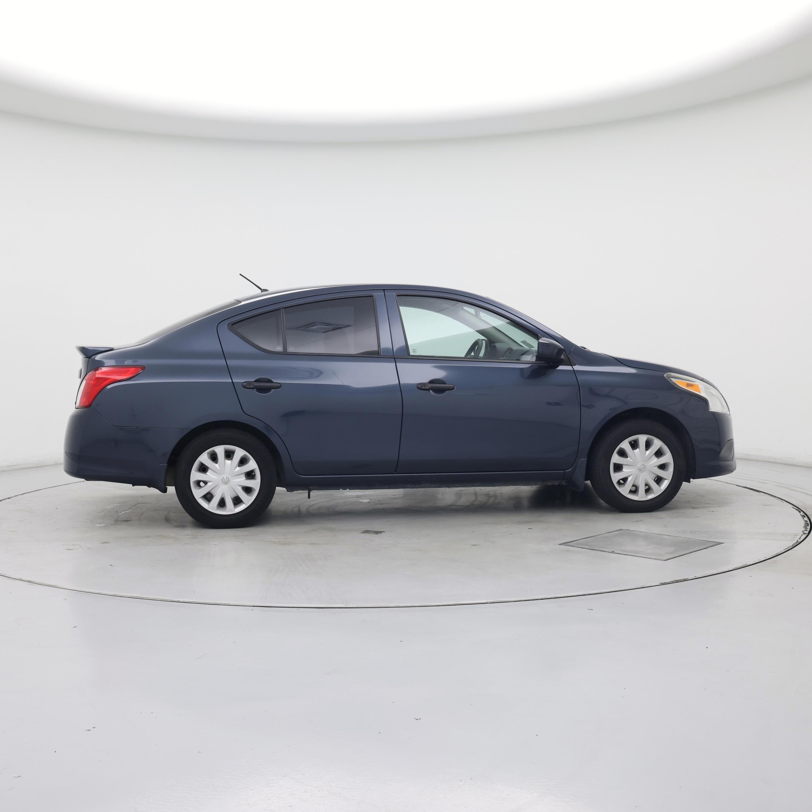 Thumbnail: 2016 Nissan Versa - 7