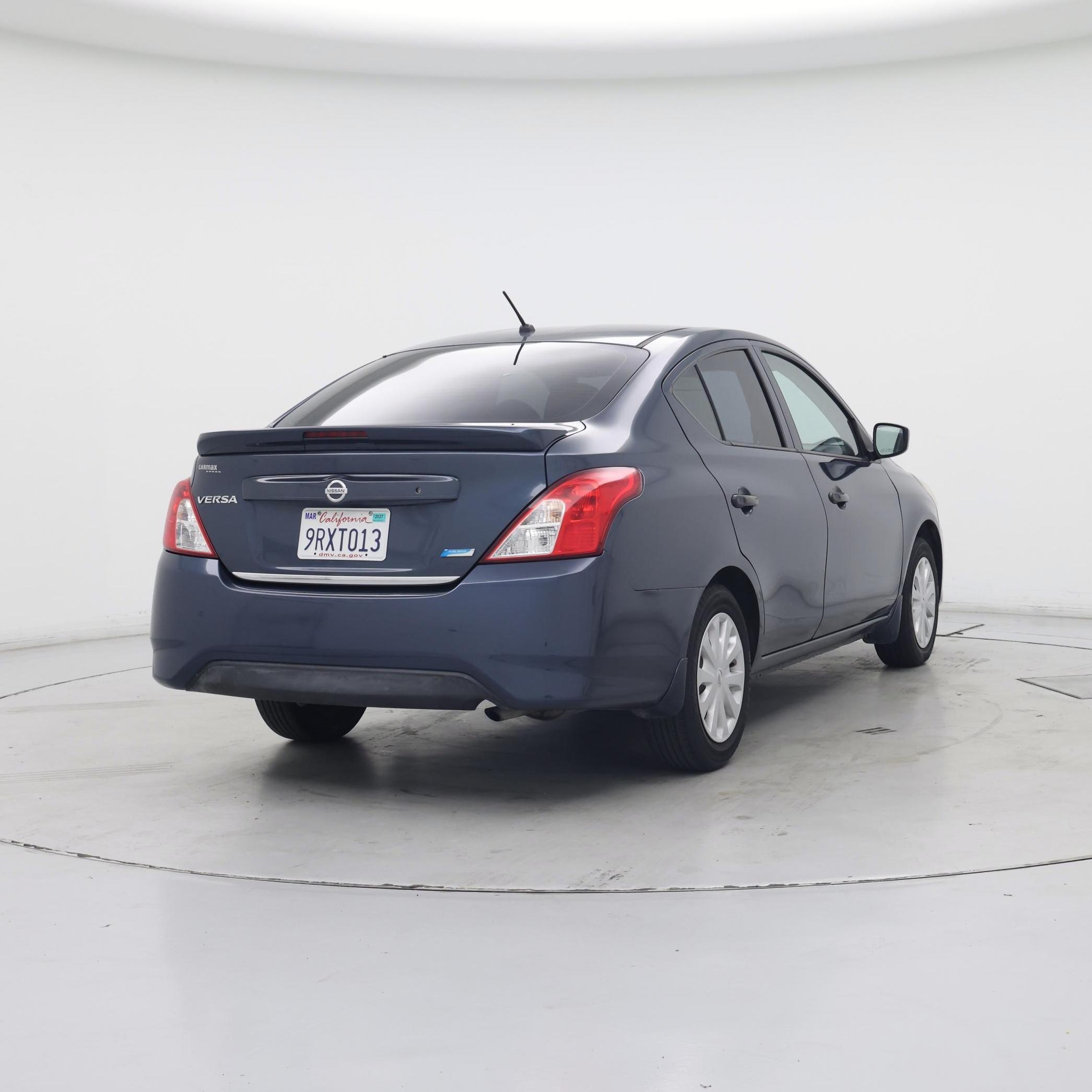 Thumbnail: 2016 Nissan Versa - 8