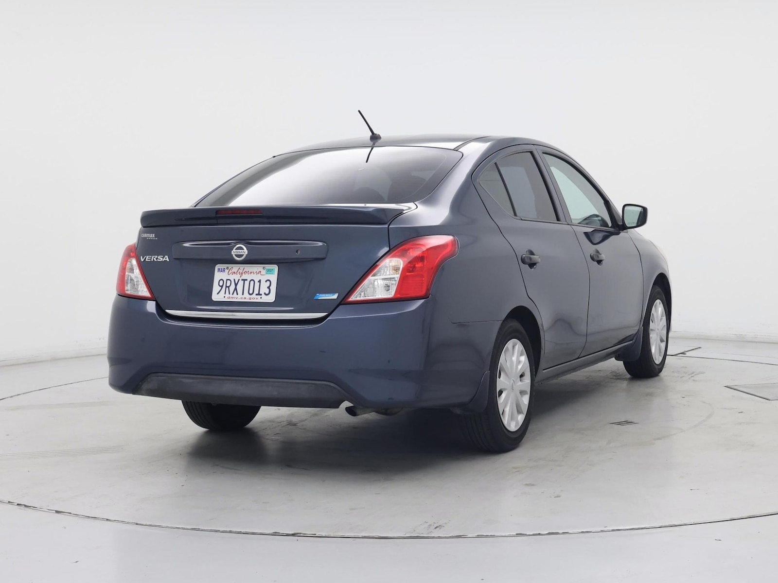 2016 Nissan Versa Sedan S Plus - Photo 9