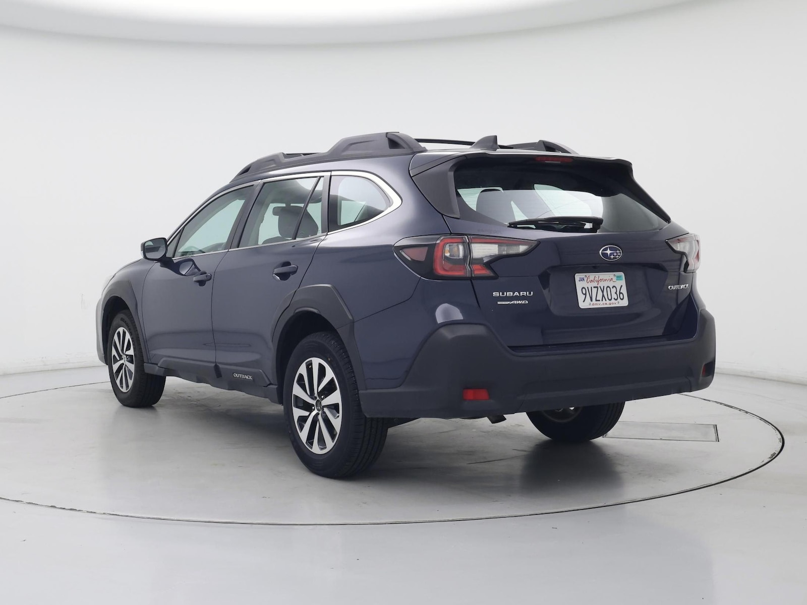 2023 Subaru Outback Base - Photo 3