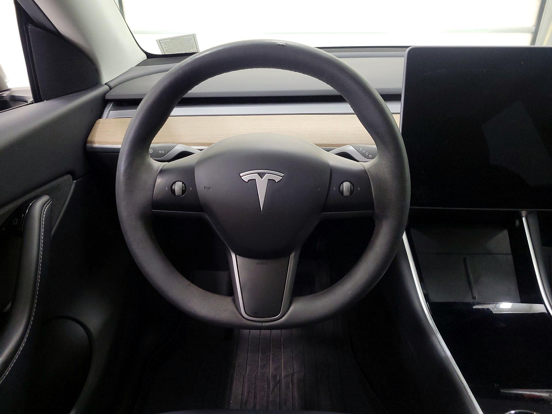 Thumbnail: 2021 Tesla Model Y - 10