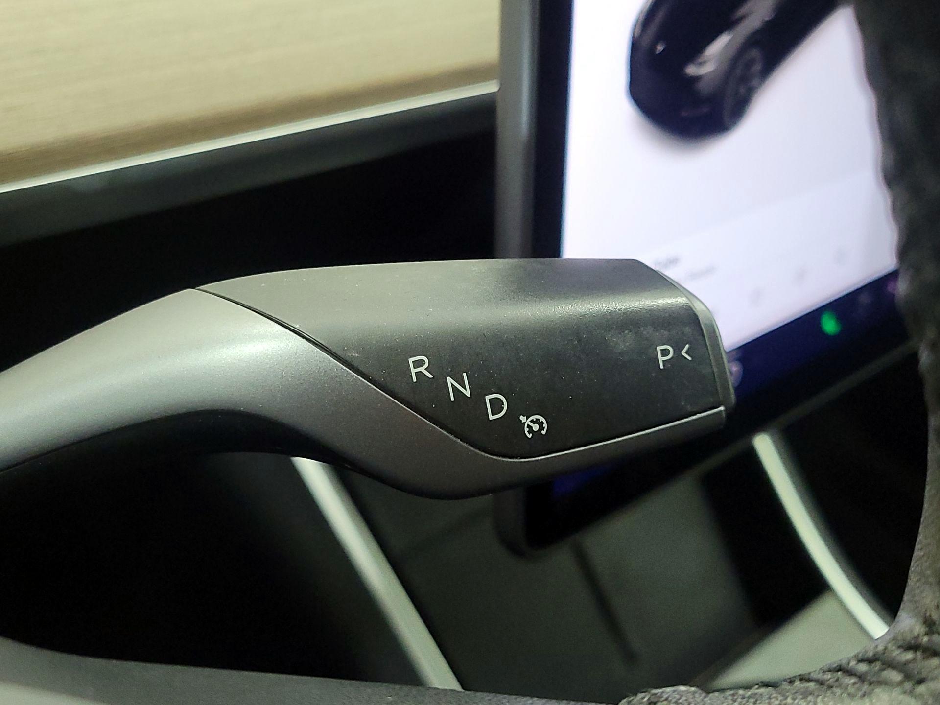 Thumbnail: 2021 Tesla Model Y - 17