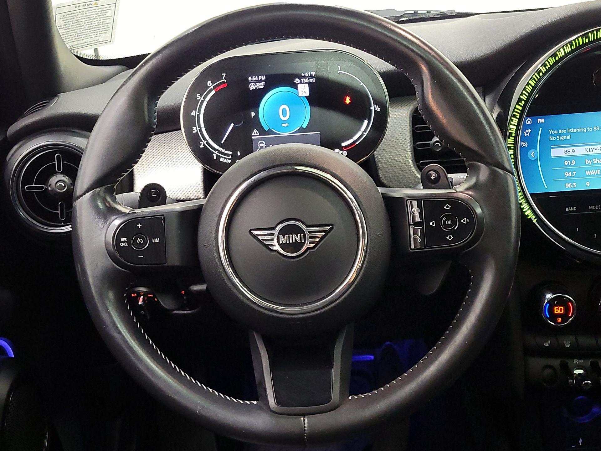 Thumbnail: 2022 MINI Cooper Hardtop - 10