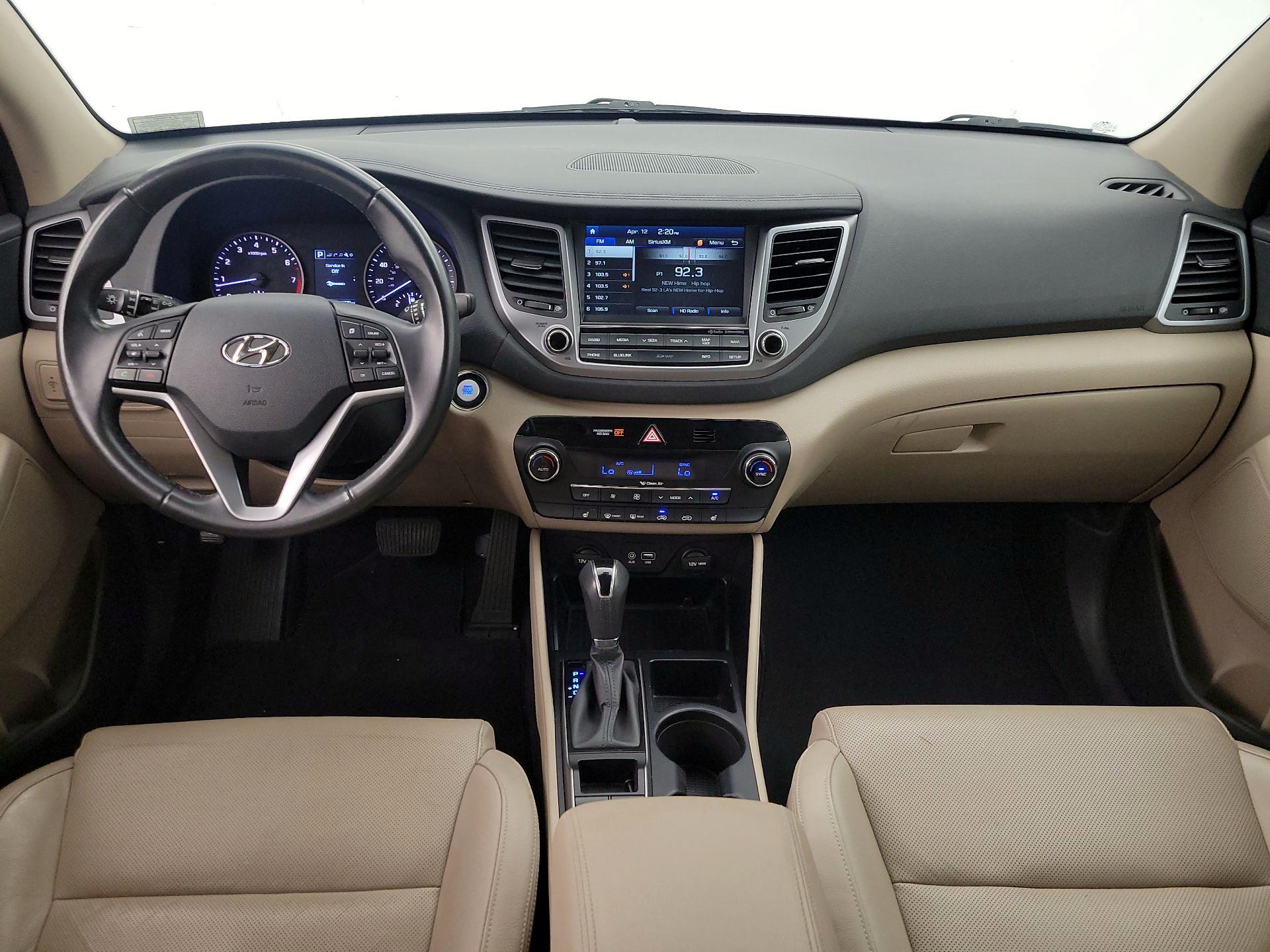 Thumbnail: 2016 Hyundai Tucson - 9