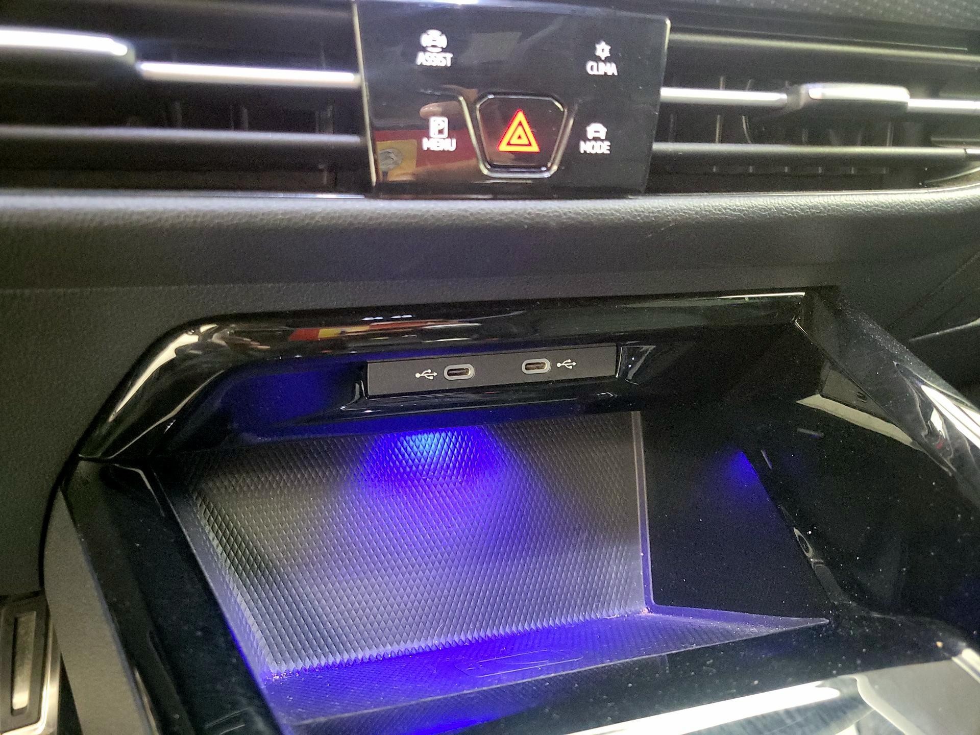 Thumbnail: 2024 Volkswagen Golf - 17