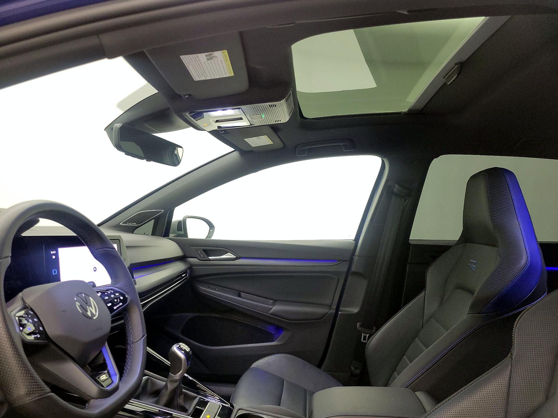 Thumbnail: 2024 Volkswagen Golf - 18