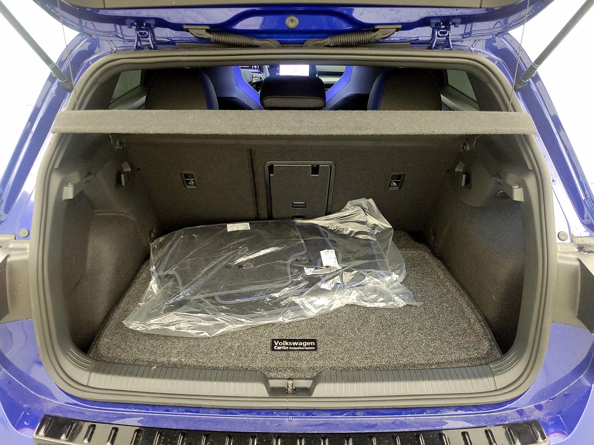 Thumbnail: 2024 Volkswagen Golf - 20