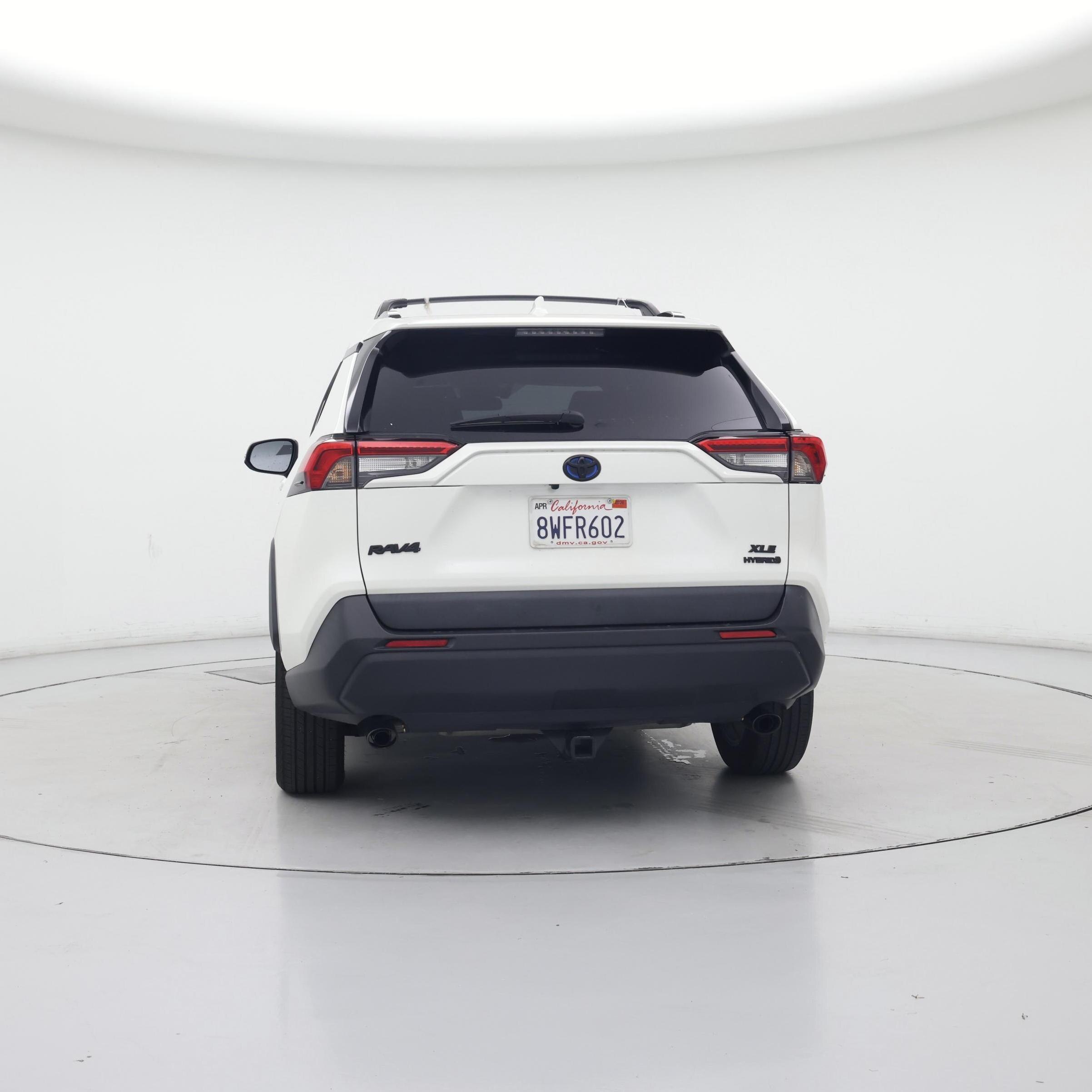 Thumbnail: 2021 Toyota RAV4 - 6