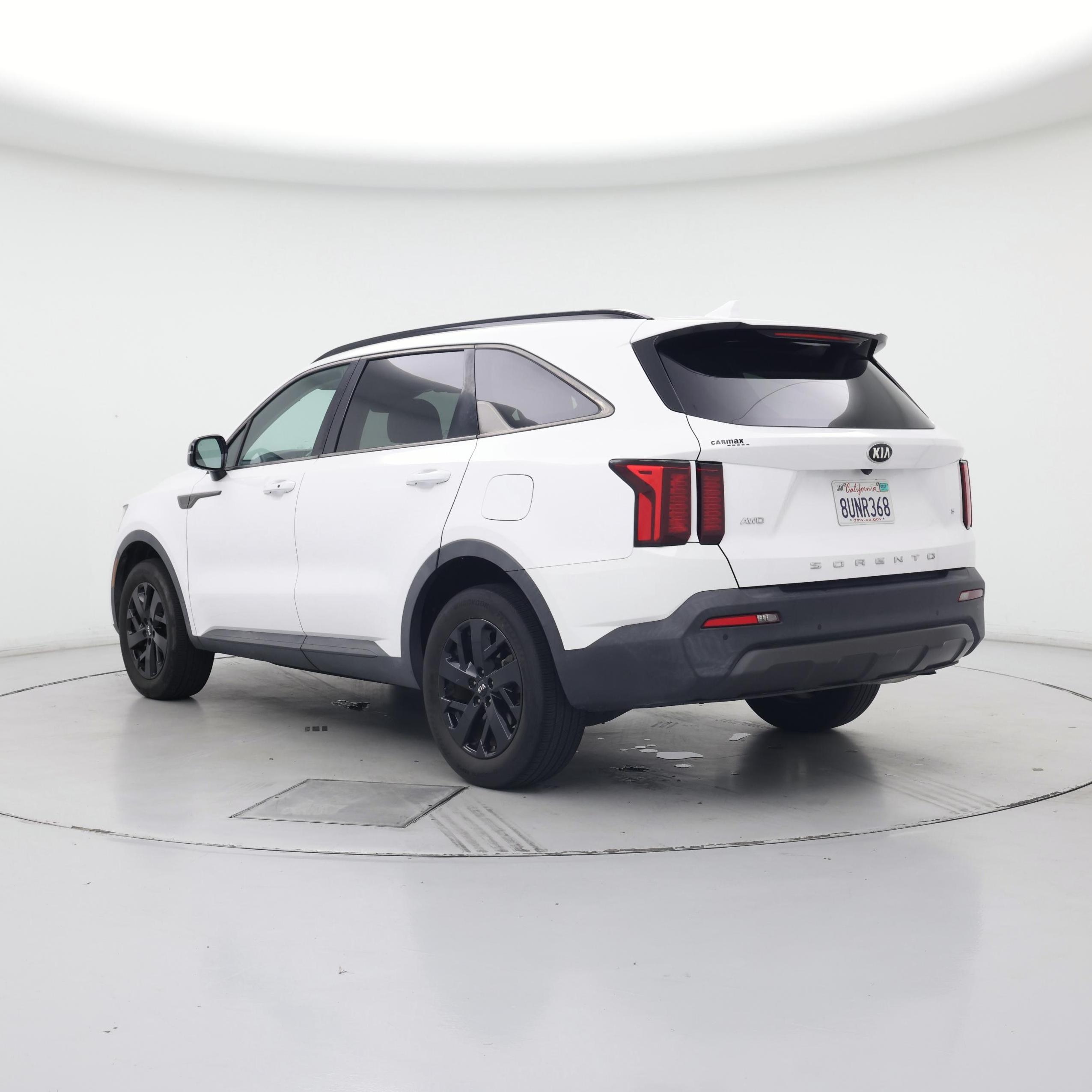 Thumbnail: 2021 Kia Sorento - 2