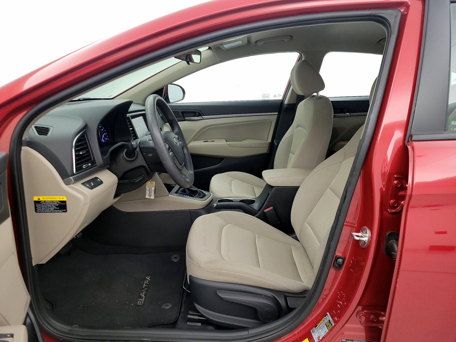 Thumbnail: 2018 Hyundai Elantra - 11