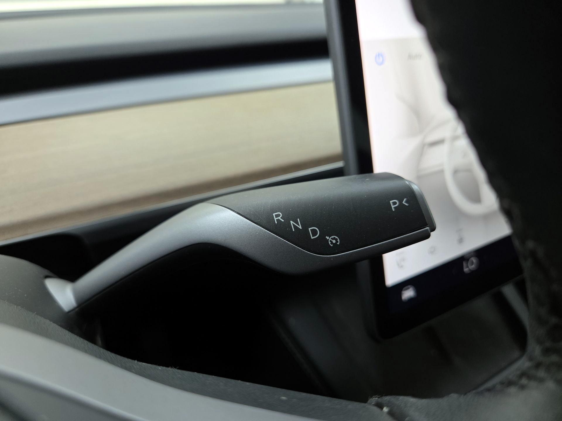 Thumbnail: 2023 Tesla Model 3 - 17