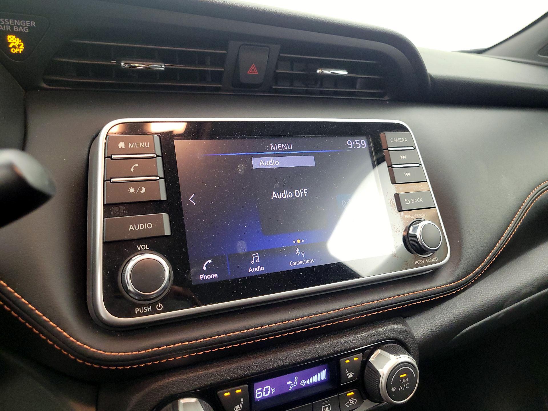 Thumbnail: 2019 Nissan Kicks - 13