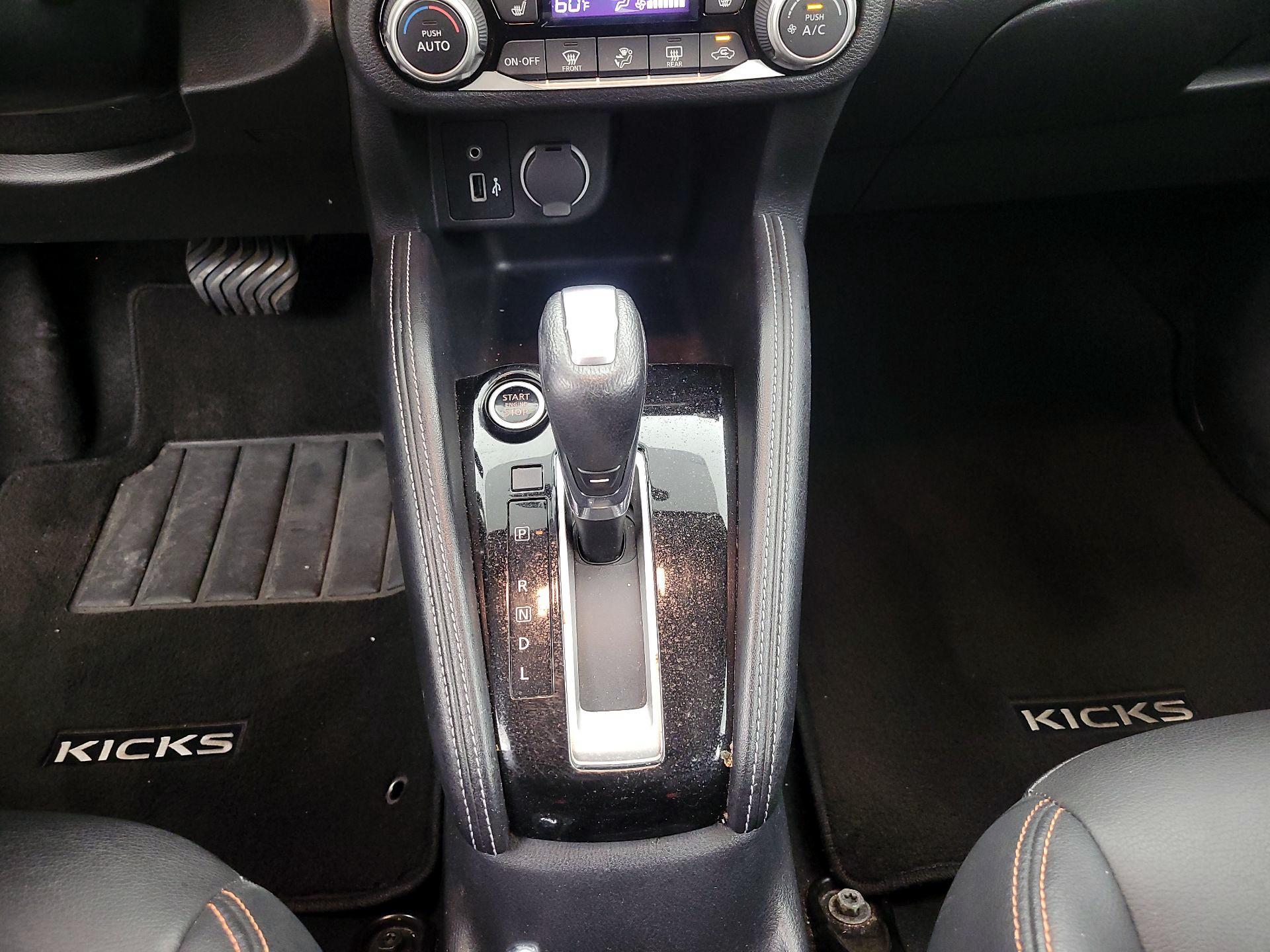 Thumbnail: 2019 Nissan Kicks - 15