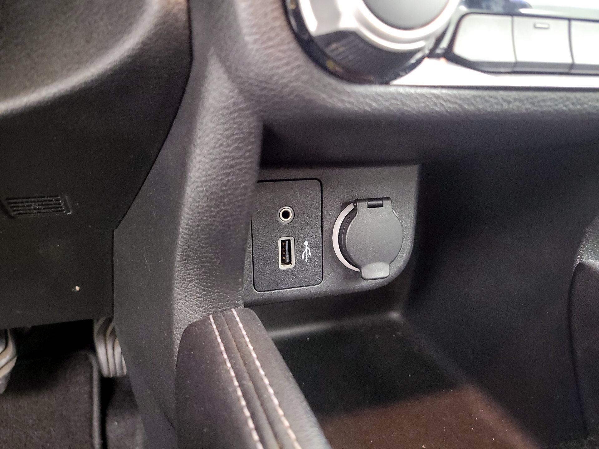 Thumbnail: 2019 Nissan Kicks - 16