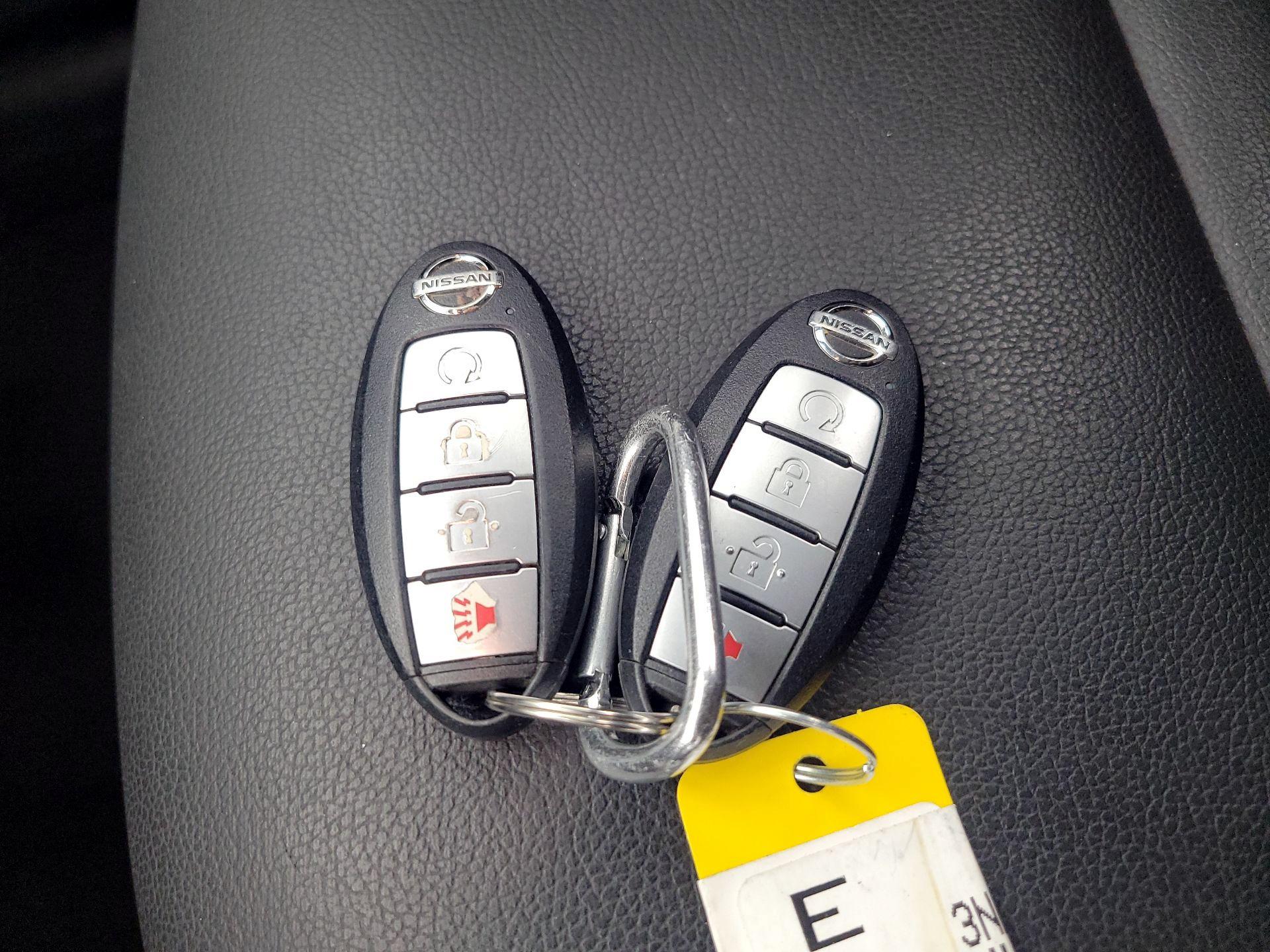 Thumbnail: 2019 Nissan Kicks - 20