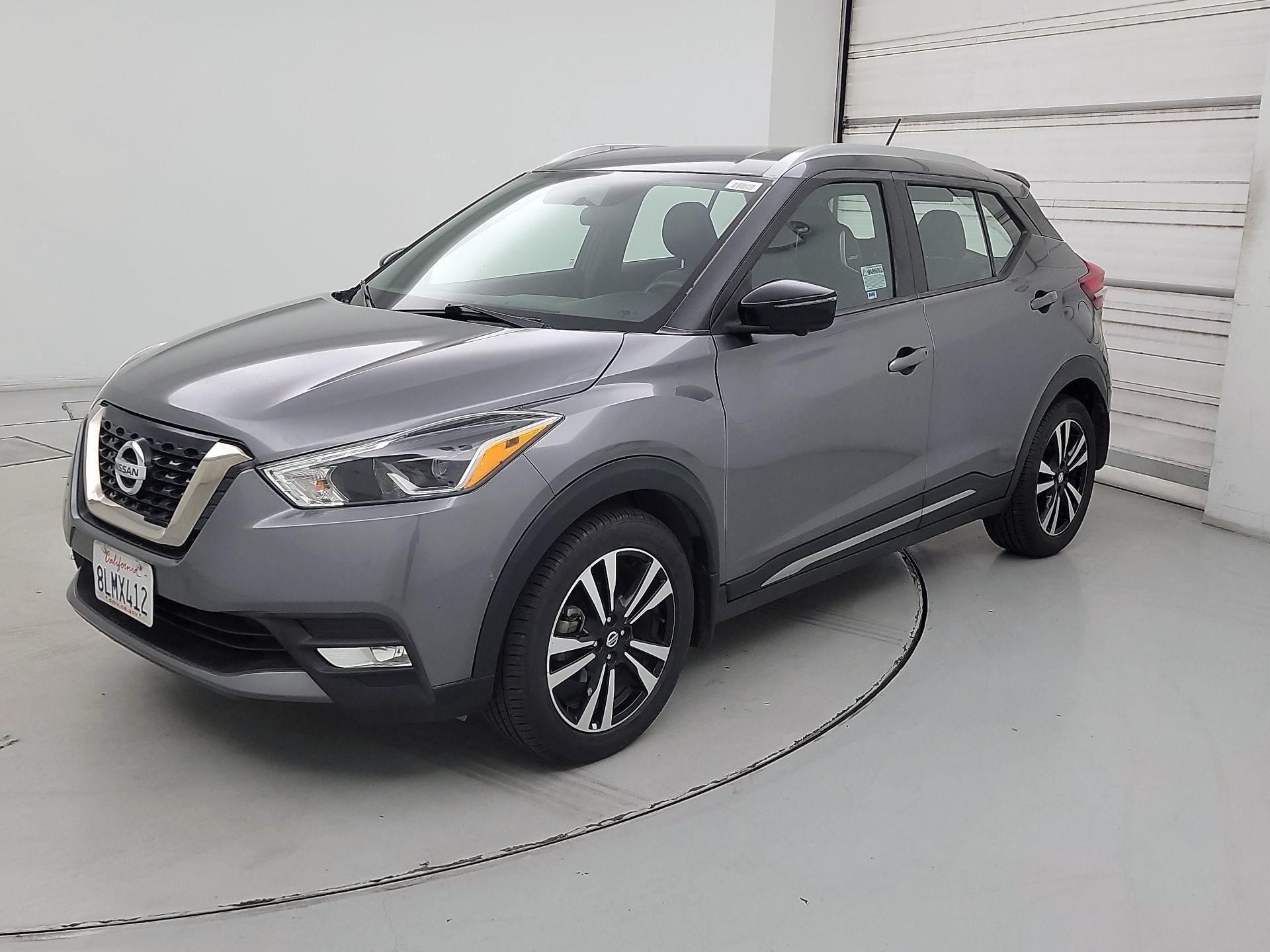 Thumbnail: 2019 Nissan Kicks - 3