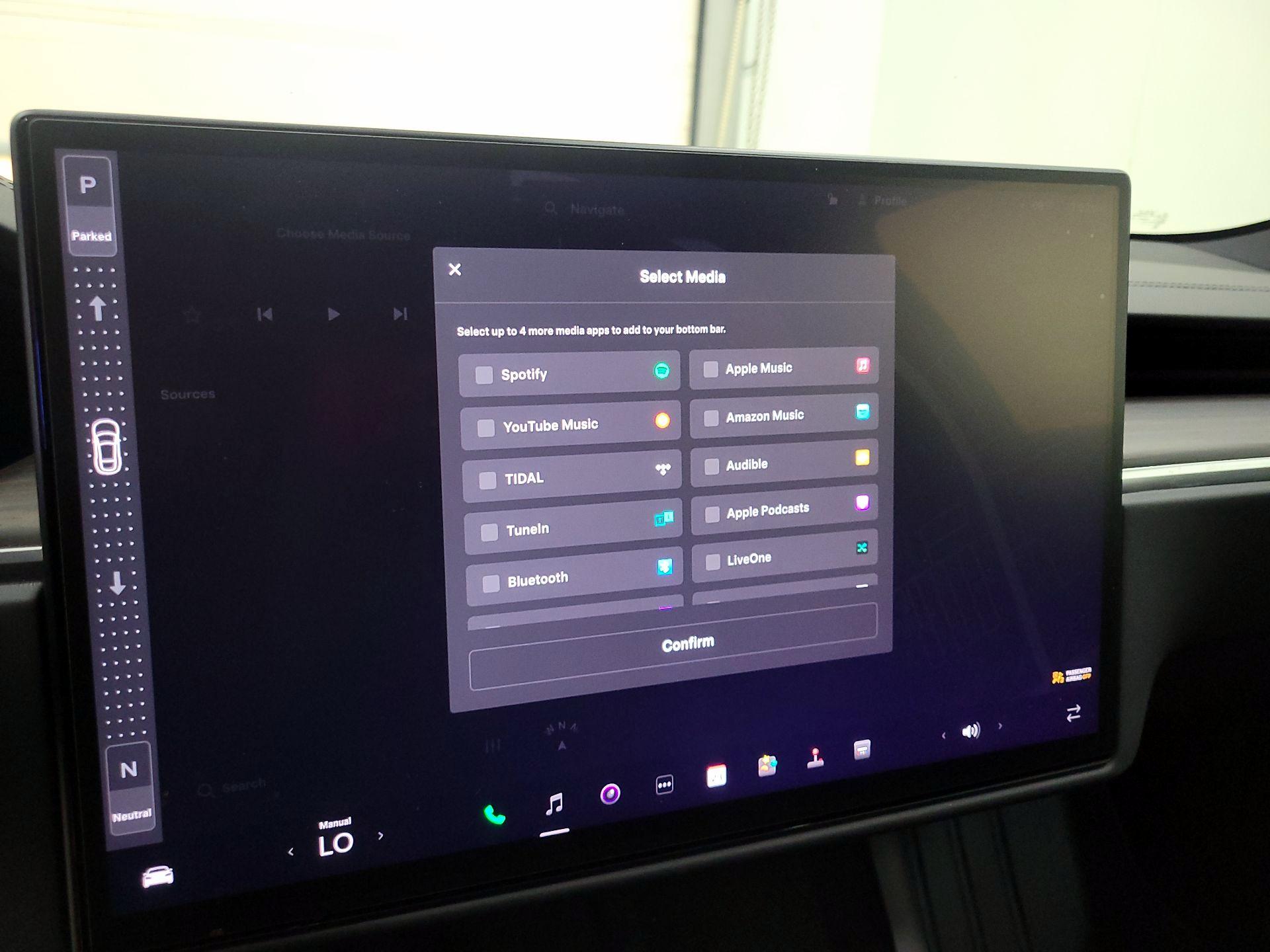 Thumbnail: 2023 Tesla Model S - 15