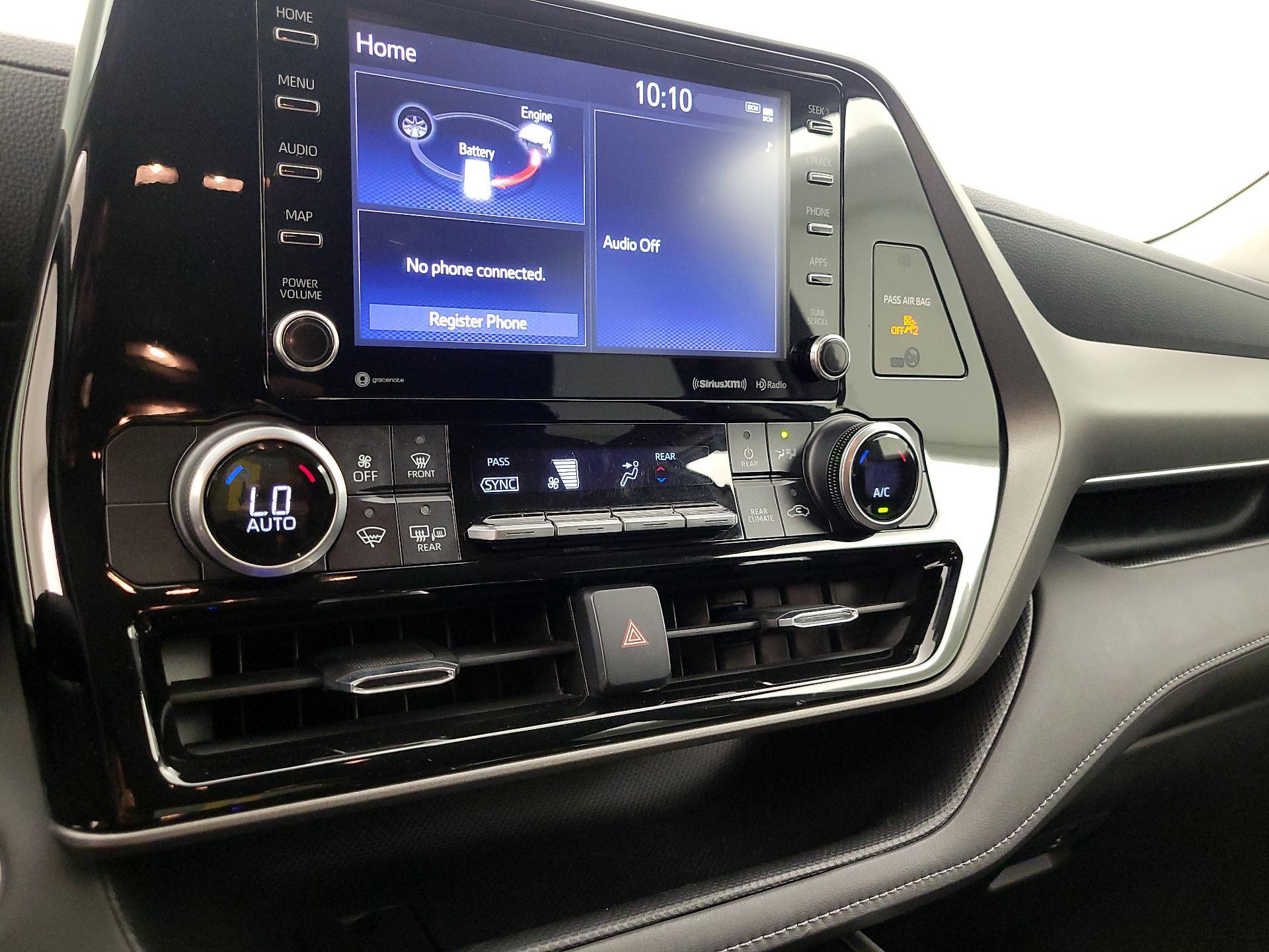 Thumbnail: 2020 Toyota Highlander - 14